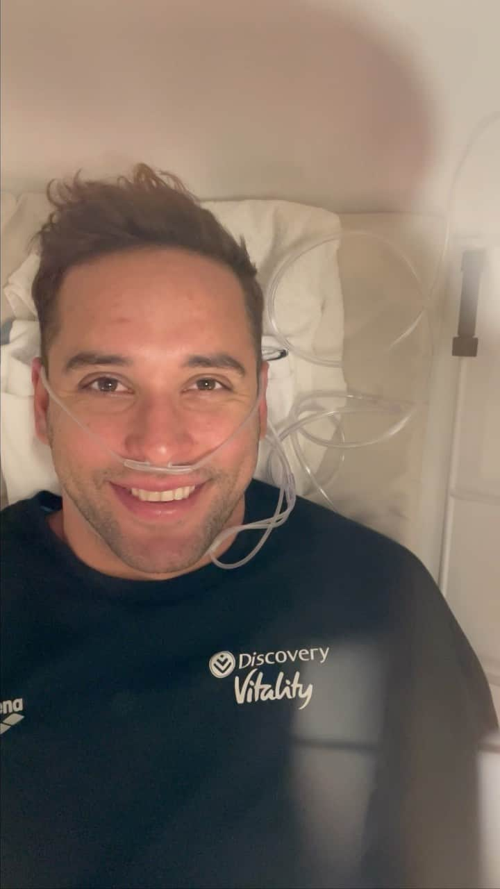 チャド・ルクロのインスタグラム：「The best of the best @chadleclos92 uses the Hyperbaric Chamber to stay in tip tip condition as he prepares for the 2024 @olympics   @bucfitnessclub The Choice of Champions  #bucfitnessclub #health #wellness #recover #hyperbaricoxygentherapy #oxygen #fitter #faster #stronger #chadleclos #goat #swimming #olympics #champion」