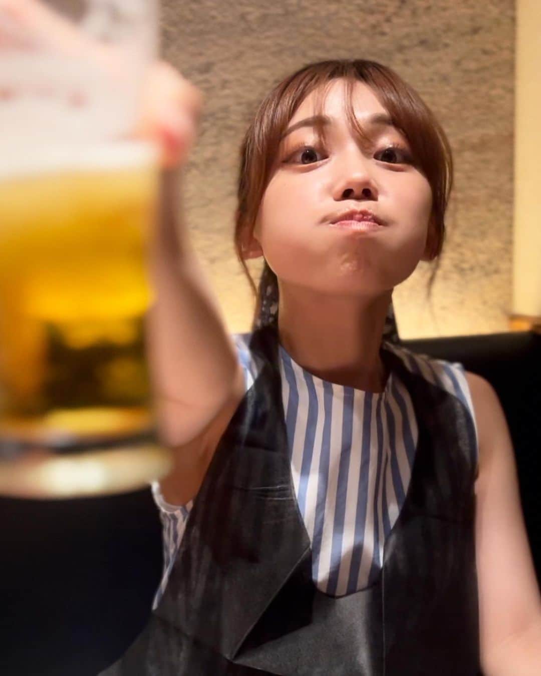 すえきひなたのインスタグラム：「おひさしぶりです🙋‍♀️ この前休みにご褒美ランチ行ってきた〜 . ホルモンは苦手なんだけどそんな私も大満足な正肉コース👏 圧倒的な“肉力”であっぱれです。 . . #焼肉ホルモンうしごろ銀座店 #PR」