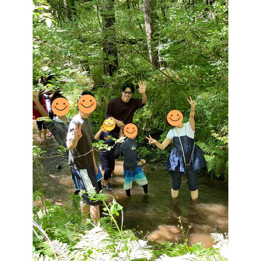 松本利夫さんのインスタグラム写真 - (松本利夫Instagram)「サマーキャンプ🏕️ アスレチックもだいぶ上手くなった！ 川下りも冒険心をそそられたね！ 終わった後には アイスとピザを交互に食べたり らくやきで自由に描いてみたり 大自然の中 沢山遊んで学んだね(^^)」8月22日 20時24分 - exile_matsu