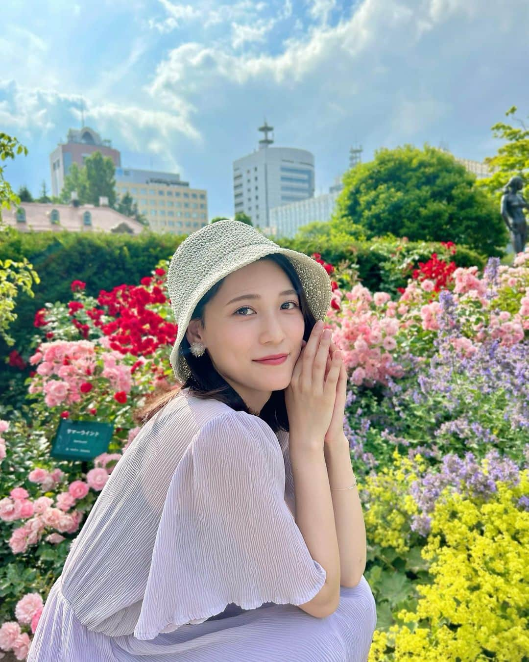 大竹彩加のインスタグラム：「.   みなさん大丈夫ですか😵‍💫？  今夜は寝苦しい上に うだるような暑さは明日も続きそうです💧  日中・夜間ともに熱中症に 十分お気をつけください😣🔥                           #hbc #北海道放送 #hbcテレビ #札幌 #アナウンサー #大竹彩加 #ミディアム #セミロング #かきあげ前髪 #長め前髪 #外ハネ #ヘアアレンジ #骨格ウェーブ #ワンピース #夏ワンピース #シースルーワンピース #ブルベ夏コーデ #ブルベ夏 #ブライトサマー #イエベ春 #ブライトスプリング #顔タイプフレッシュ #大通公園 #公園 #花のある暮らし #日常に彩りを加える日記」