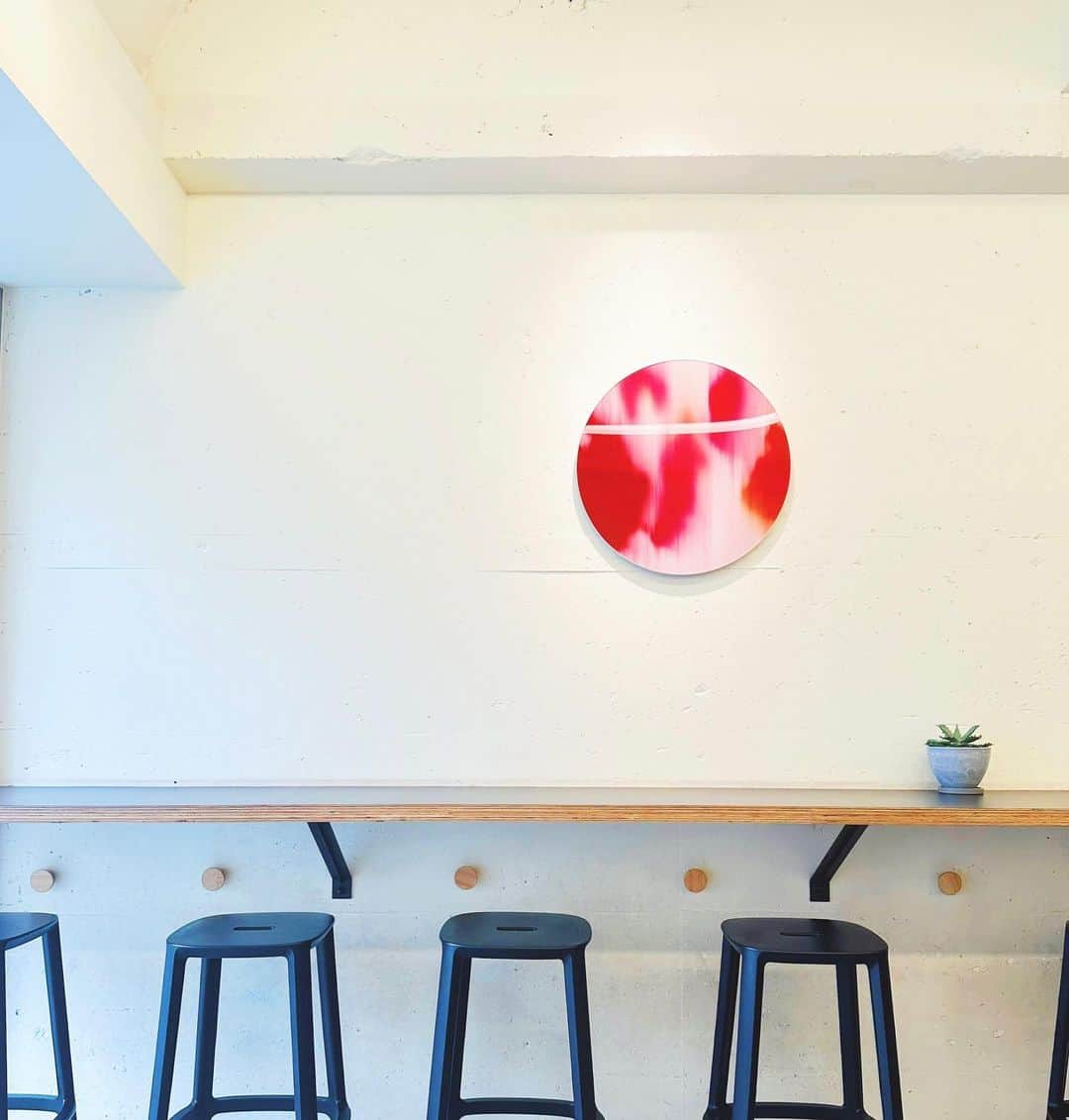 のインスタグラム：「カフェのような中華レストラン🫶 ミシュランガイドでビブグルマンに選ばれた @rei_yoyogiuehara ✨ ランチではリーズナブルな値段でいただけました🍴🤍」
