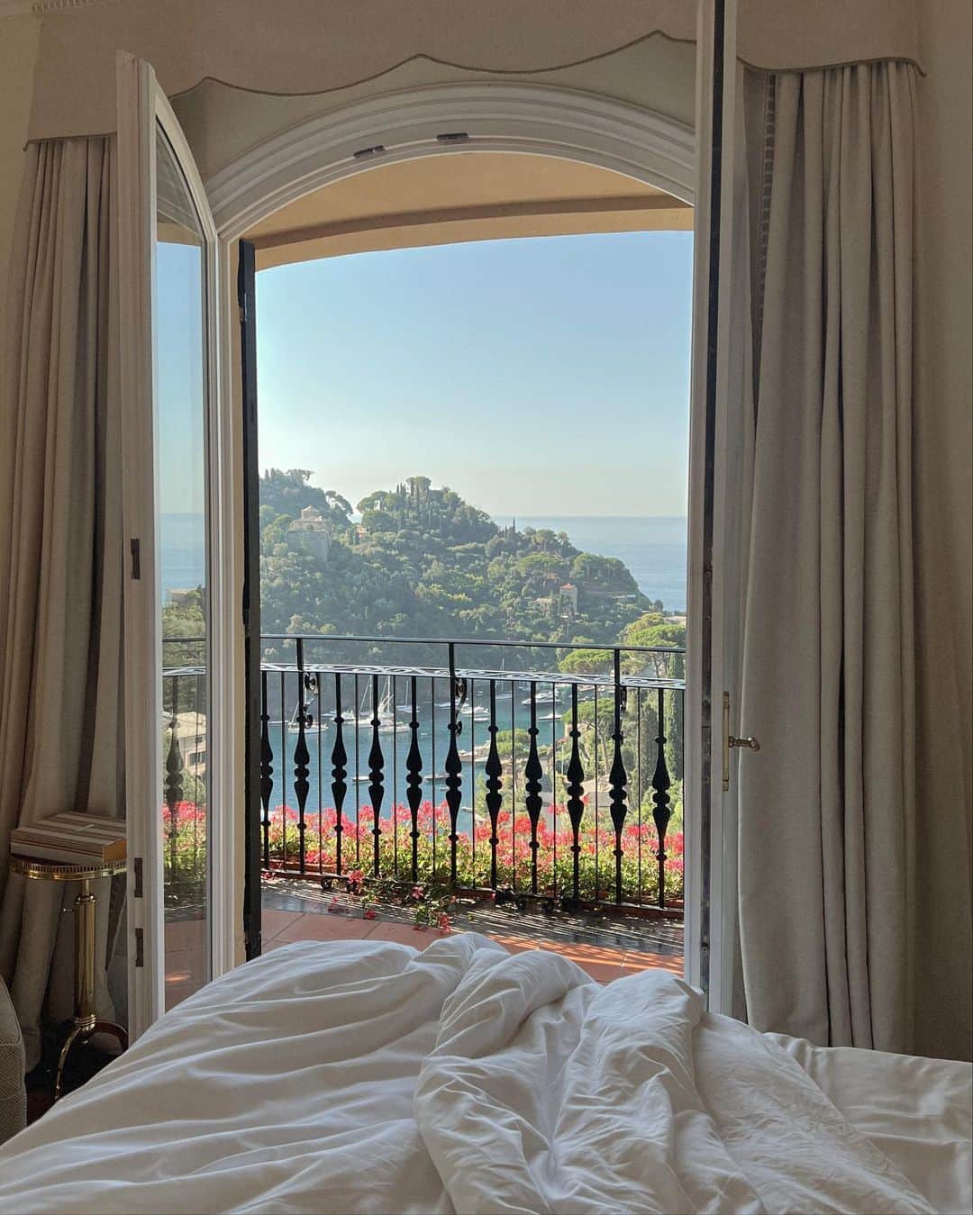 Tamara Kalinicのインスタグラム：「Summer nostalgia ..」