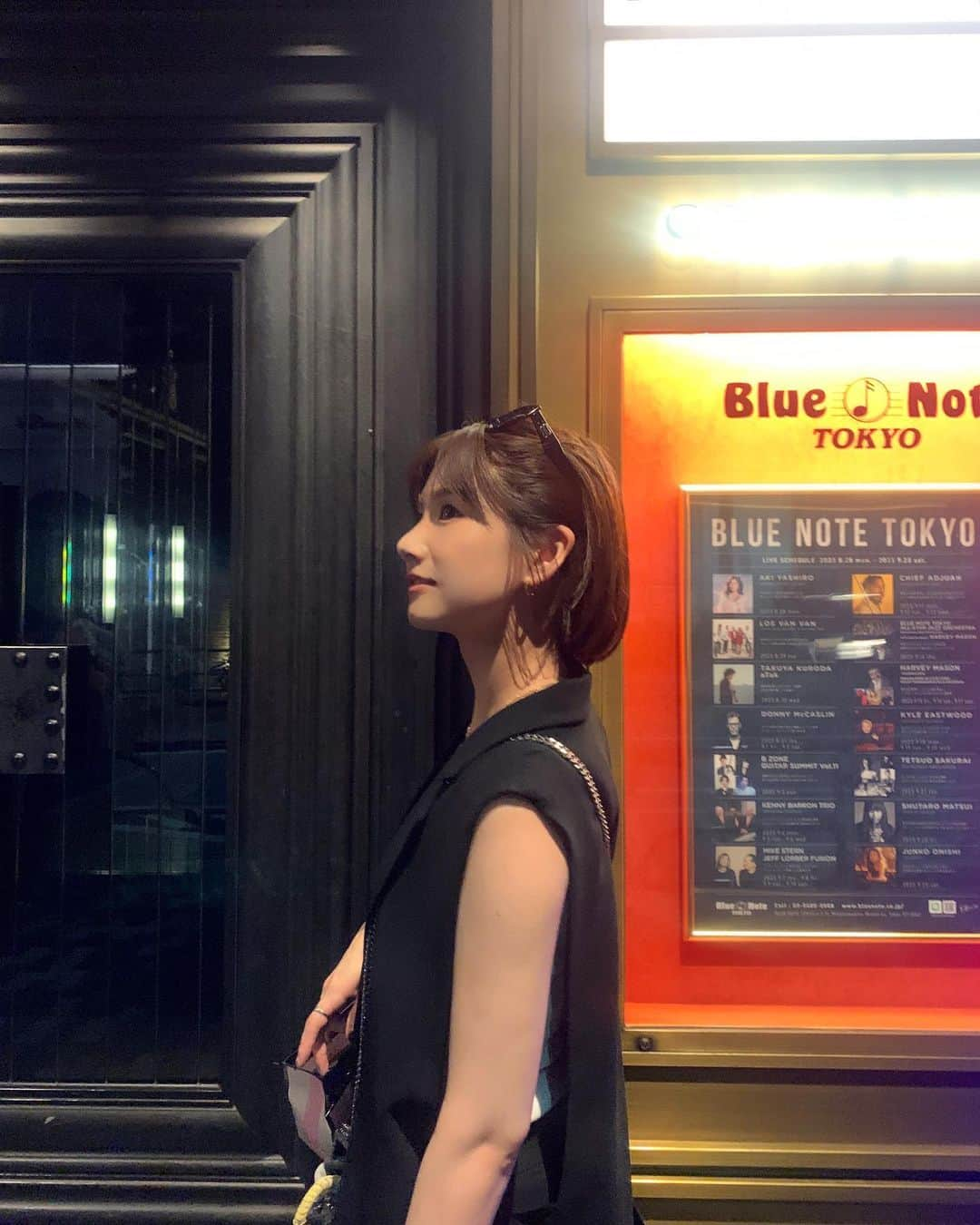 櫻井紗季さんのインスタグラム写真 - (櫻井紗季Instagram)「Blue Note TOKYO🎷🌉 ずっと行きたいと思ってた！ 音楽で人が笑顔になってる空間って素敵 『Fly me to Brazil ~for Italy~』 ということで、陽気な空間が海外にいるみたいでした☺️  @bluenotetokyo  #bluenote #bluenotetokyo  #lisaono #小野リサ  #ボサノヴァ  #ブルーノート東京」8月22日 21時01分 - saki_sakurai_official