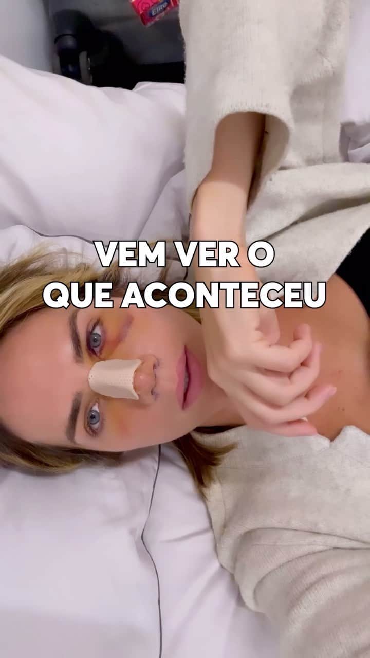 Giovanna Ewbankのインスタグラム：「Amores do Giooohh! Estamos de volta!!! 🩷 Passando pra avisar que tem vídeo novo no canal, tah?  Contei TUDO sobre a cirurgia que eu fiz no nariz e até respondi algumas perguntas de vocês, viu?! 👀 Corre lá no link da minha bio pra ver completo.  Ah! E não esquece: hoje e toda terça-feira, às 19h, tem episódio novo no canal @Gioh_Oficial! SE INSCREVE E ATIVA O SININHO pra não perder NADA! 🎦 ❤  #canalgioh #gioh #giohnoyoutube #cirurgia」