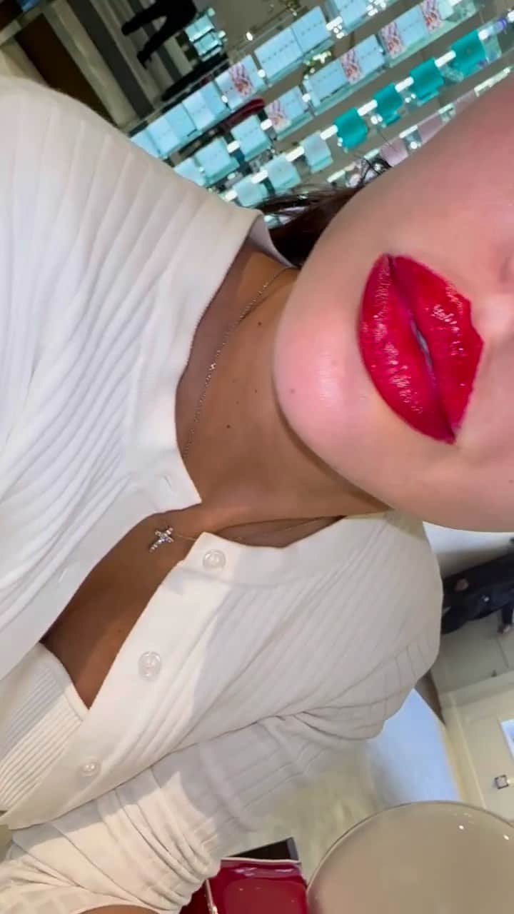 ボンド・ナンバーナインのインスタグラム