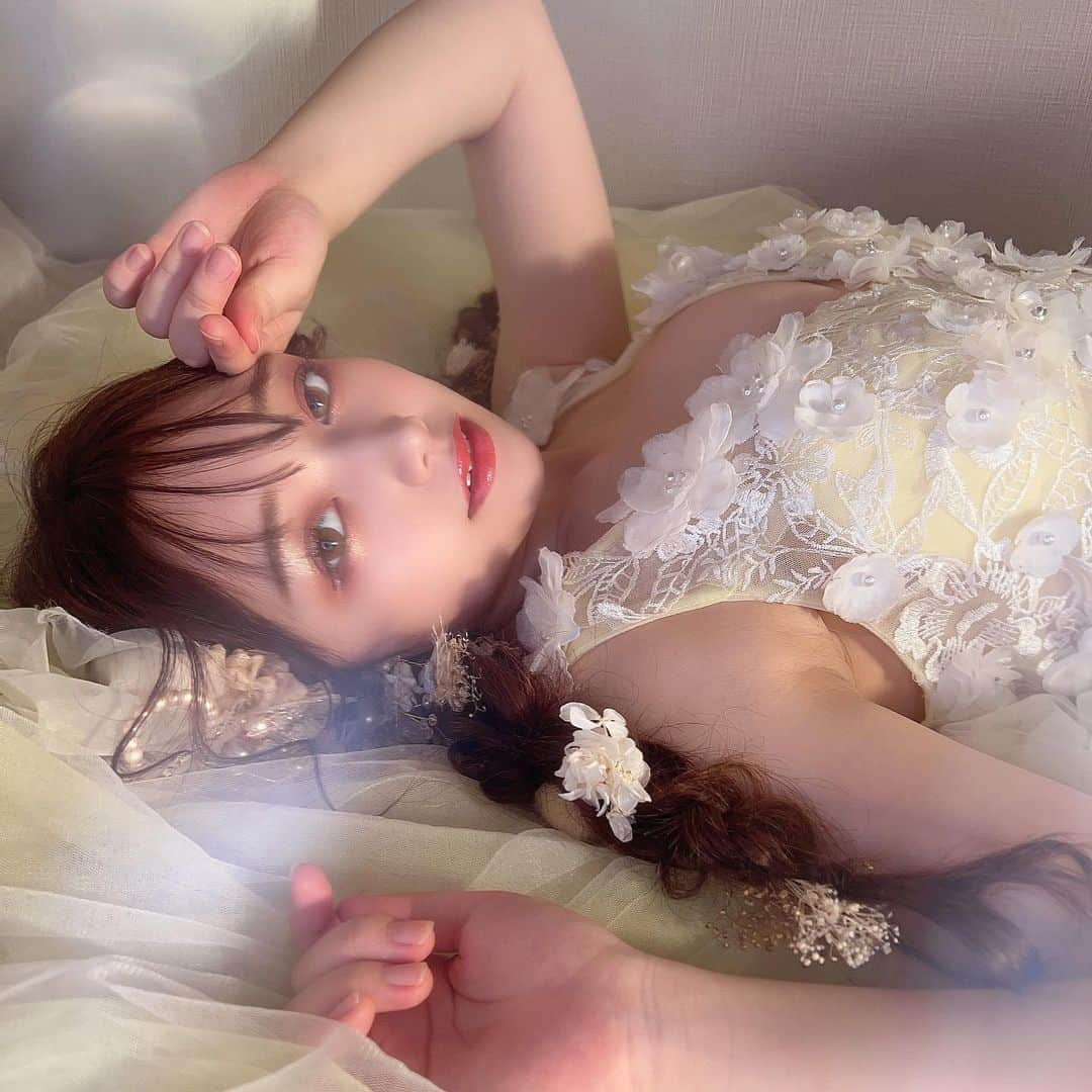 堀井大輔のインスタグラム：「・ model @fillia_moka  hair/photo @daisuke_5511  ・ 札幌、名古屋ホリージョ、9月sold out 10月以降の依頼お待ちしてます☺️ ・  #ホリージョ #ホリージョ撮影 #作品撮り #ヘアアレンジ #札幌 #すすきの #すすきのキャバ嬢  #カメラ #カメラマン #撮影 #かわいいは正義 #美容院 #美容師 #エモ #おフェロ」