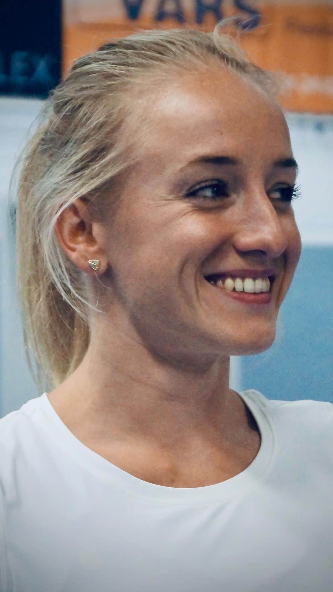 のインスタグラム：「Grateful for every step 🙏🚀 #getbettereveryday #gymnastics」