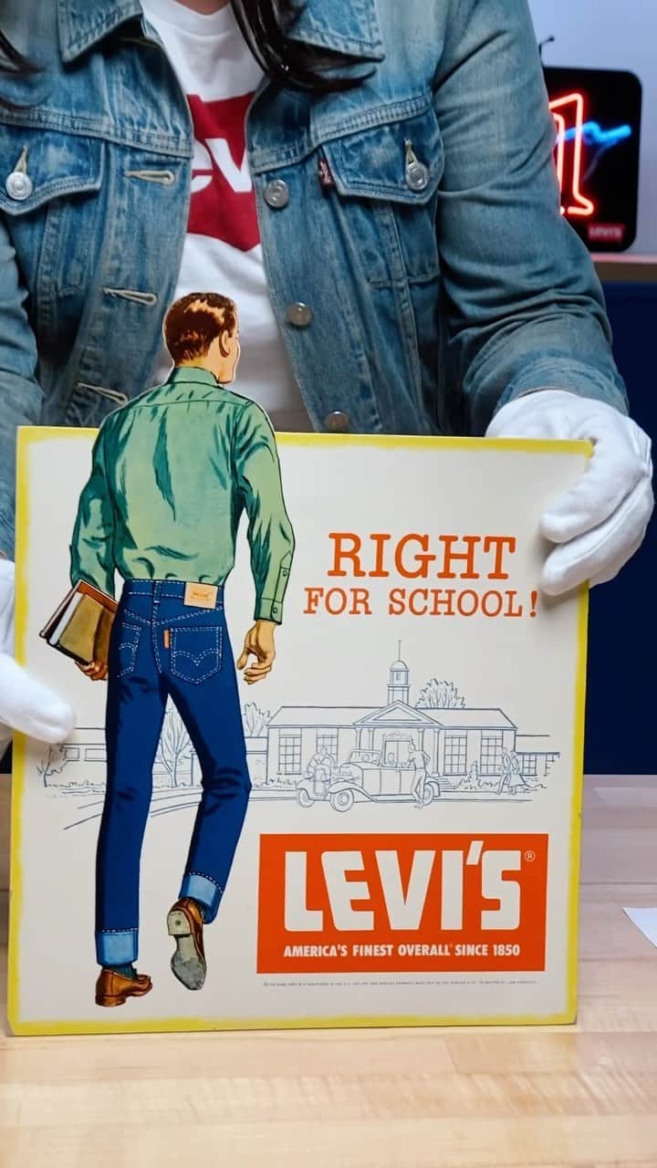 Levi’sのインスタグラム：「The white jean loophole was a canon event #liveinlevis」