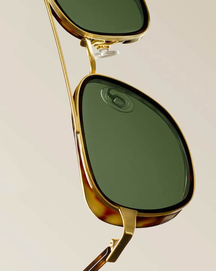 Warby Parkerのインスタグラム：「Turn up your brightness 🔆 because you won’t want to miss the details of our new Circa Collection. We dipped into the archives and incorporated a subtle nod to blinders with extended acetate rims.」
