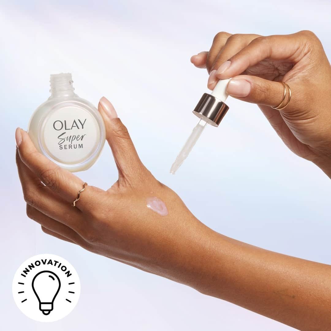 P&G（Procter & Gamble）のインスタグラム：「@OLAY’s latest technological breakthrough, the new OLAY ✨Super Serum✨, has an origin story like a blockbuster superhero. 🦸🏻‍♀️ Except instead of an accidental lab discovery leading to a superpowered human, it led to a superpowered skin care formula.💪  OLAY scientists uncovered activated niacinamide: a low-pH activate ingredient and precisely what puts the “super” in the brand’s new Super Serum.👩🏾‍🔬🔬   Combined with vitamin C, collagen peptide, vitamin E and AHA, the Super Serum’s ingredients work together, to improve skin tone and texture faster.   Learn more about OLAY Super Serum on the #PGInnovation blog at the link in our bio!」