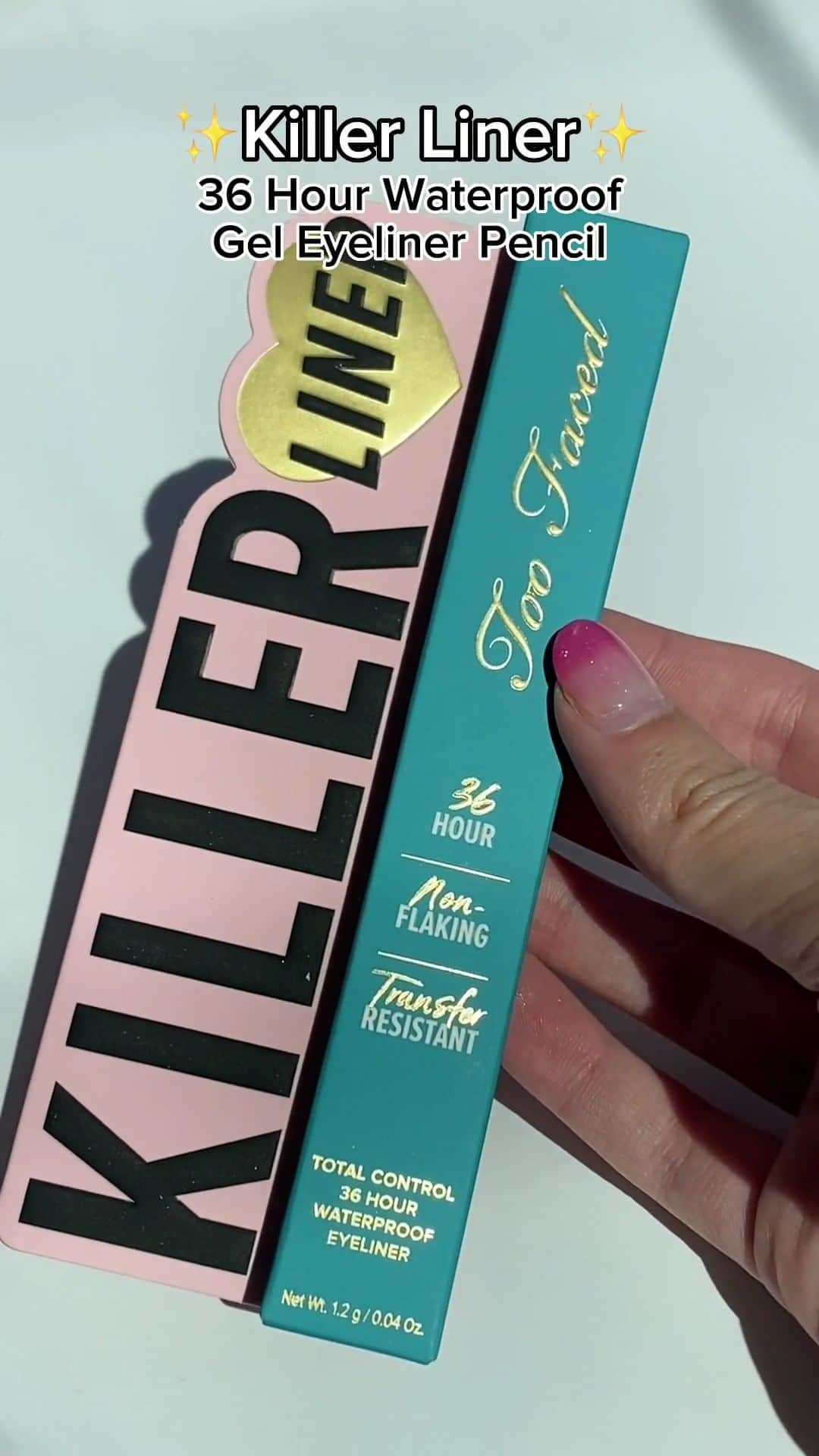 Too Facedのインスタグラム：「Our Killer Liners give you dramatic, high-impact, color-drenched lines that last a FULL 36 hours! 😍 Shade shown: Turquoise 💗 Shop now from @nordstrom #toofaced #tfcrueltyfree」