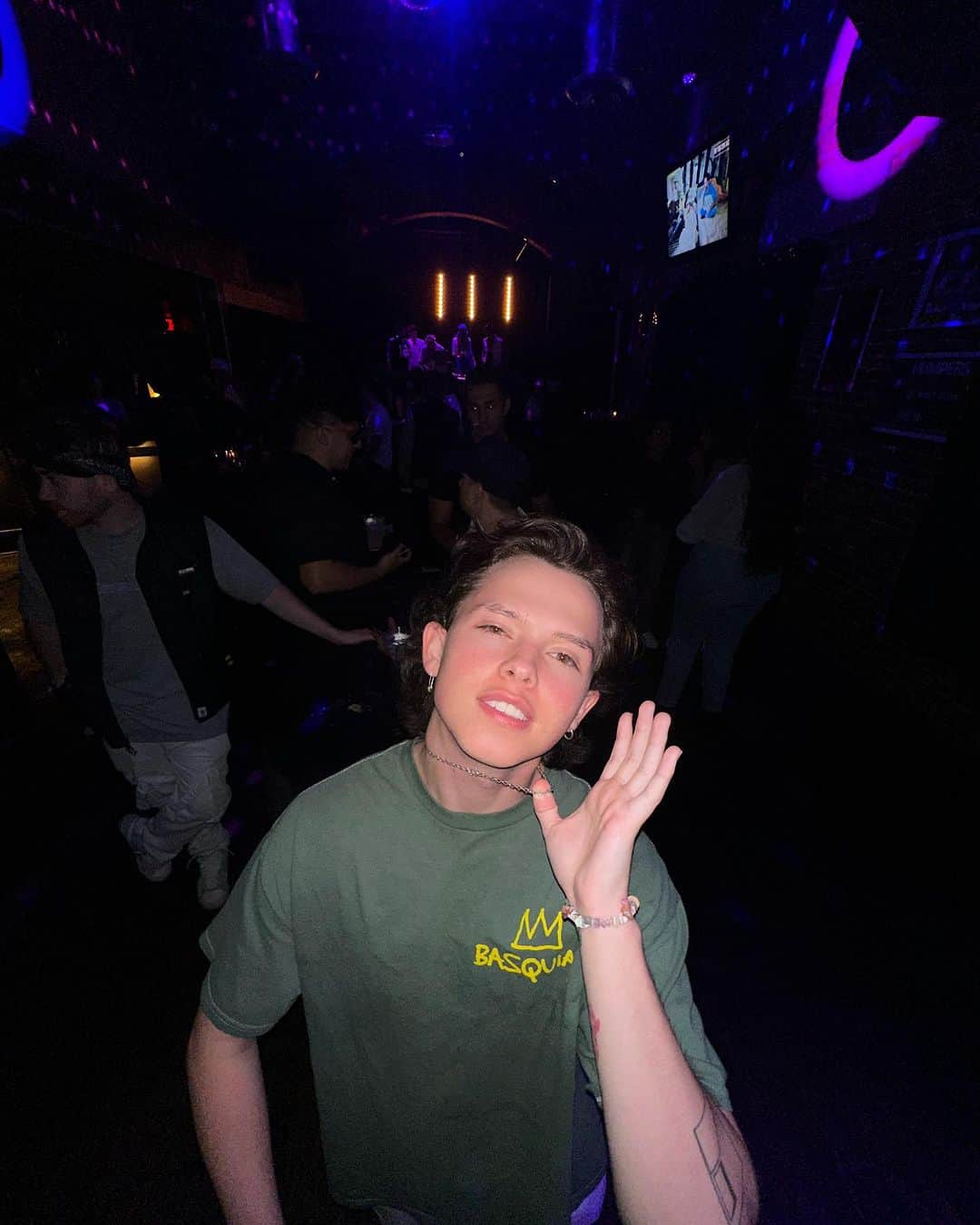 ジェイコブ・ザルトリウスのインスタグラム：「1. still smiling  2. “what am i doing at this party?”  wait till you hear the new music xx」