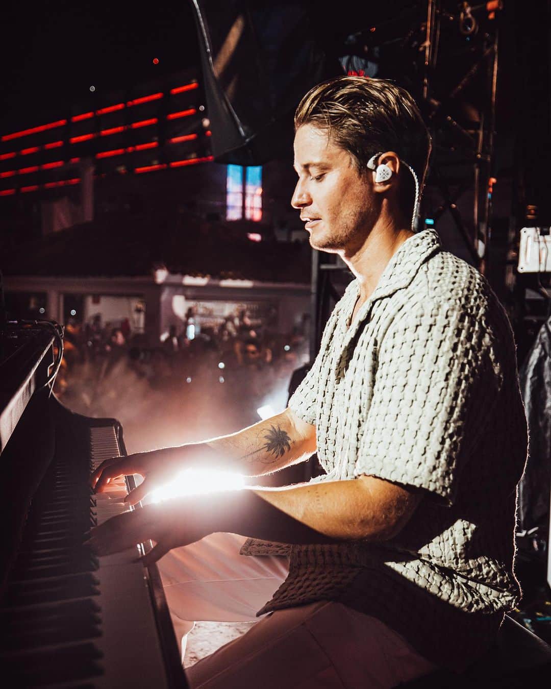 KYGOさんのインスタグラム写真 - (KYGOInstagram)「Ushuaia show 4/5 🫶🏼」8月23日 4時46分 - kygomusic