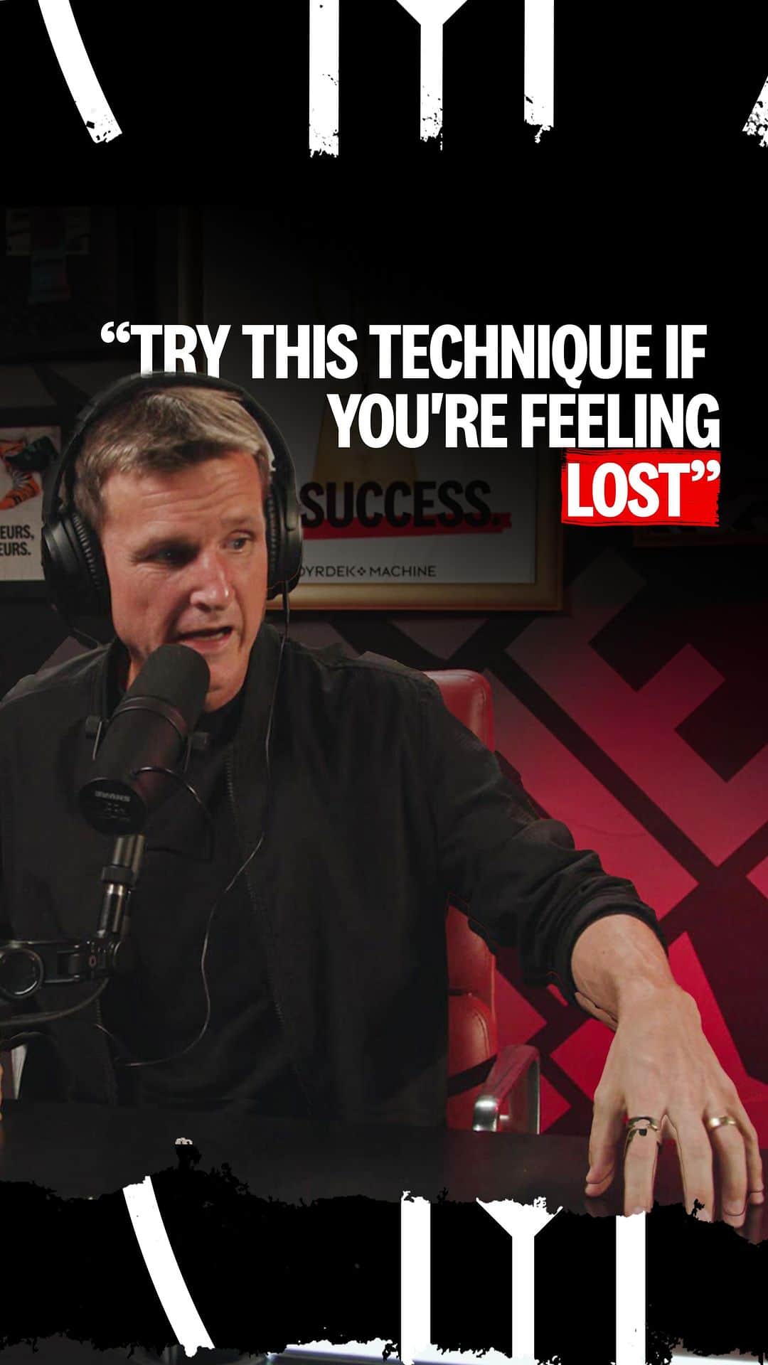 ロブ・ディアデックのインスタグラム：「Try this technique if you’re struggling or feeling lost.   #BuildWithRob Episode 111 out NOW!」