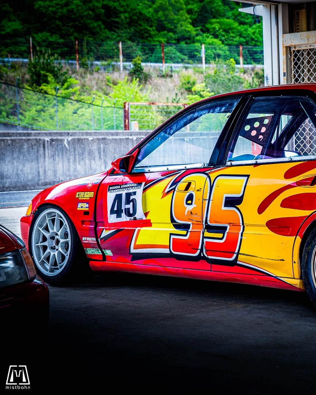 mistbahnさんのインスタグラム写真 - (mistbahnInstagram)「_ drybear racing Honda EG8 CIVIC Ferio _ 🚗: @taku_drybear 📷: @mistbahn _ Shot on May-6 2023 🏁 "HONDA ONEMAKE CHAMPION CUP RACE 2022 Rd.2" organized by @zerofighterautocustom Central Circuit (Hyogo, Japan) _ JP) 2023年5月6日 セントラルサーキット、ゼロファイターさん( @zerofighterautocustom )主催「HONDA ONEMAKE CHAMPION CUP RACE 2022 Rd.2」で撮影。 _ #hondaonemakechampioncuprace #hondaonemake #zerofighterautocustom #ホンダワンメイク #zerofighterautocustom #centralcircuit #セントラルサーキット #drybear #drybearracing #lightningmcqueen #civic #hondacivic #ホンダシビック #シビック #civicferio #ferio #シビックフェリオ #フェリオ #eg8 #eg9 #egcivic #bseries #b18 #kanjo #kanjozoku #timeattack #timeattackjapan #hondasontrack #teamenkei」8月23日 5時46分 - mistbahn