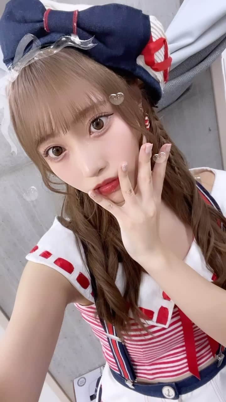 川越紗彩のインスタグラム：「"左の腕で連れ去って"衣装可愛すぎる💗🫧   #ngt48  #左の腕で連れ去って  #公演  #アイドル衣装  #編み込みアレンジ  #ヘアアレンジ」