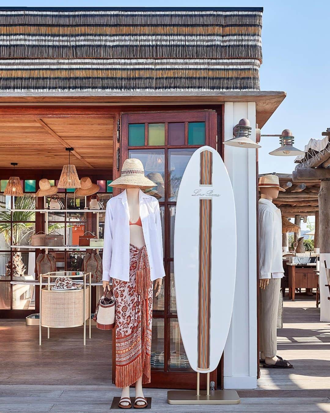LVMHのインスタグラム：「@loropiana takes on the French Riviera.​  Discover La Réserve à la Plage beach club & boutique.​  #LVMH #LoroPiana」