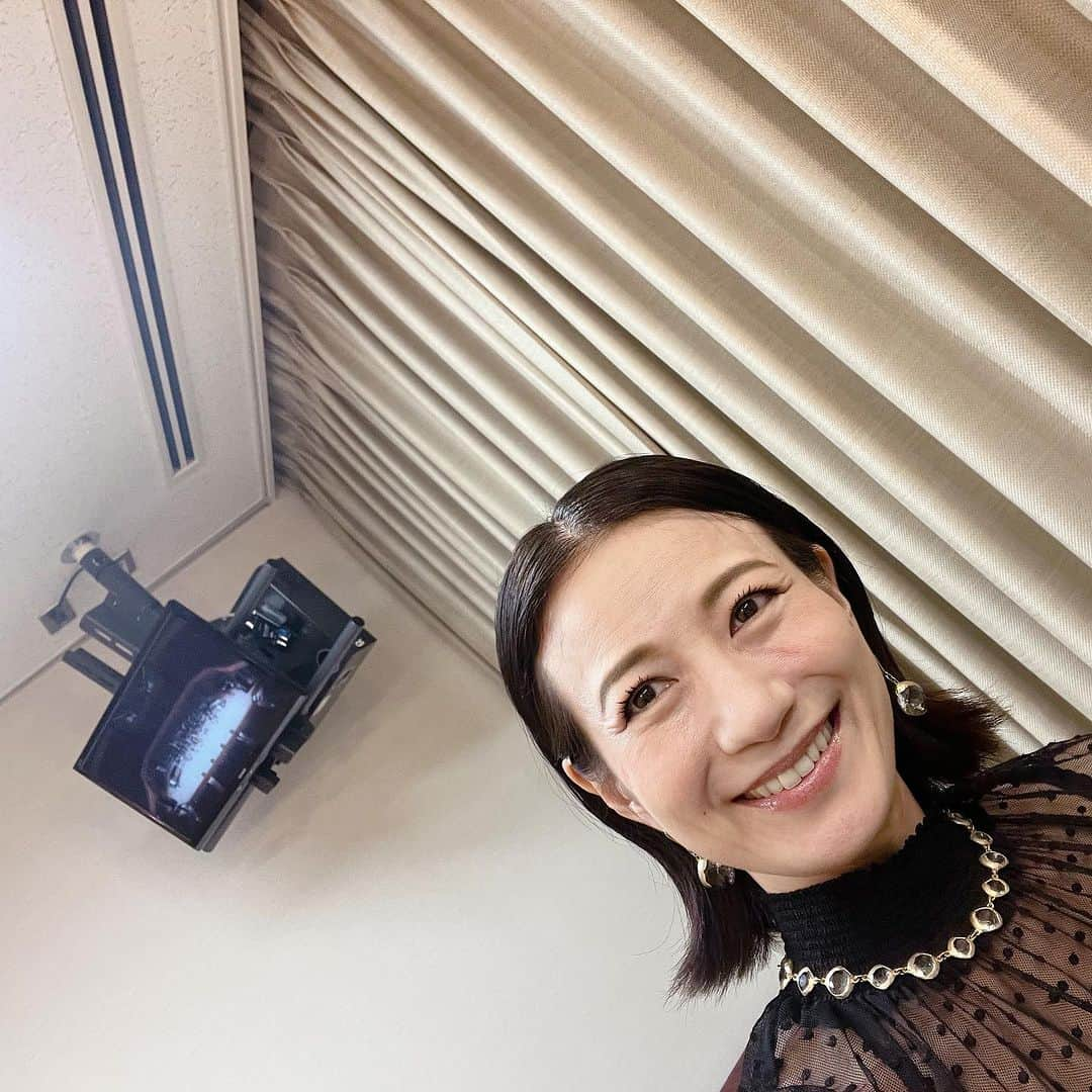 馬場典子さんのインスタグラム写真 - (馬場典子Instagram)「#大阪芸術大学 #プロムナードコンサート #名古屋 公演 開演まであと1時間余り。 最後のリハーサル中！  私は…口紅忘れた💦 今から調達しなくちゃ💦  #馬場典子 #ばばちゃんネル」8月23日 16時47分 - baba_channel