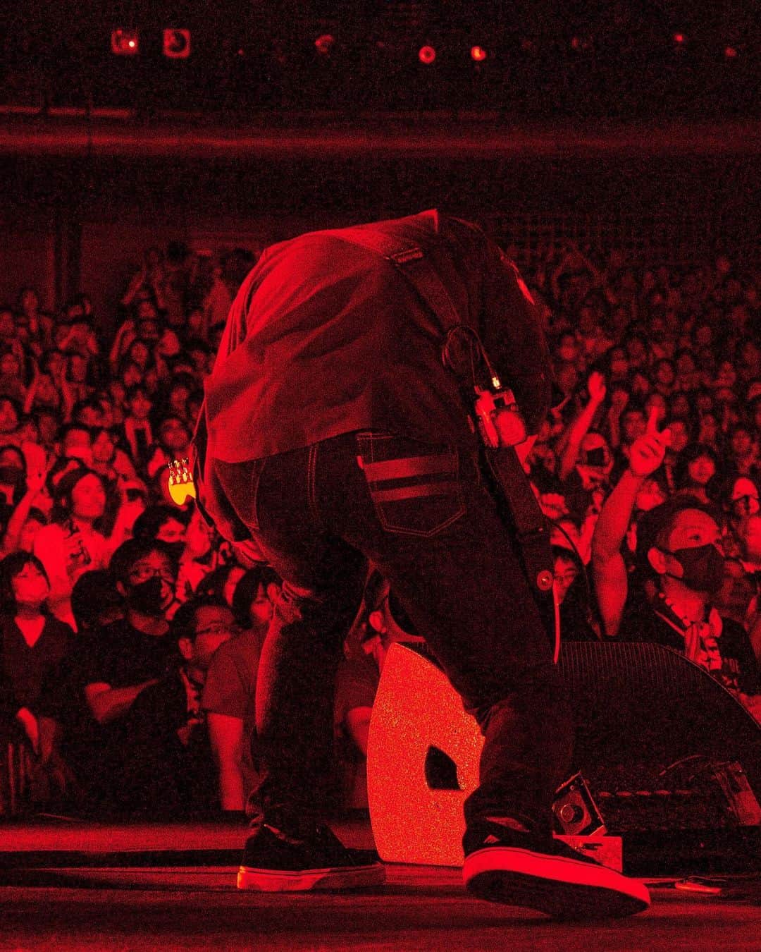 Man With A Missionのインスタグラム