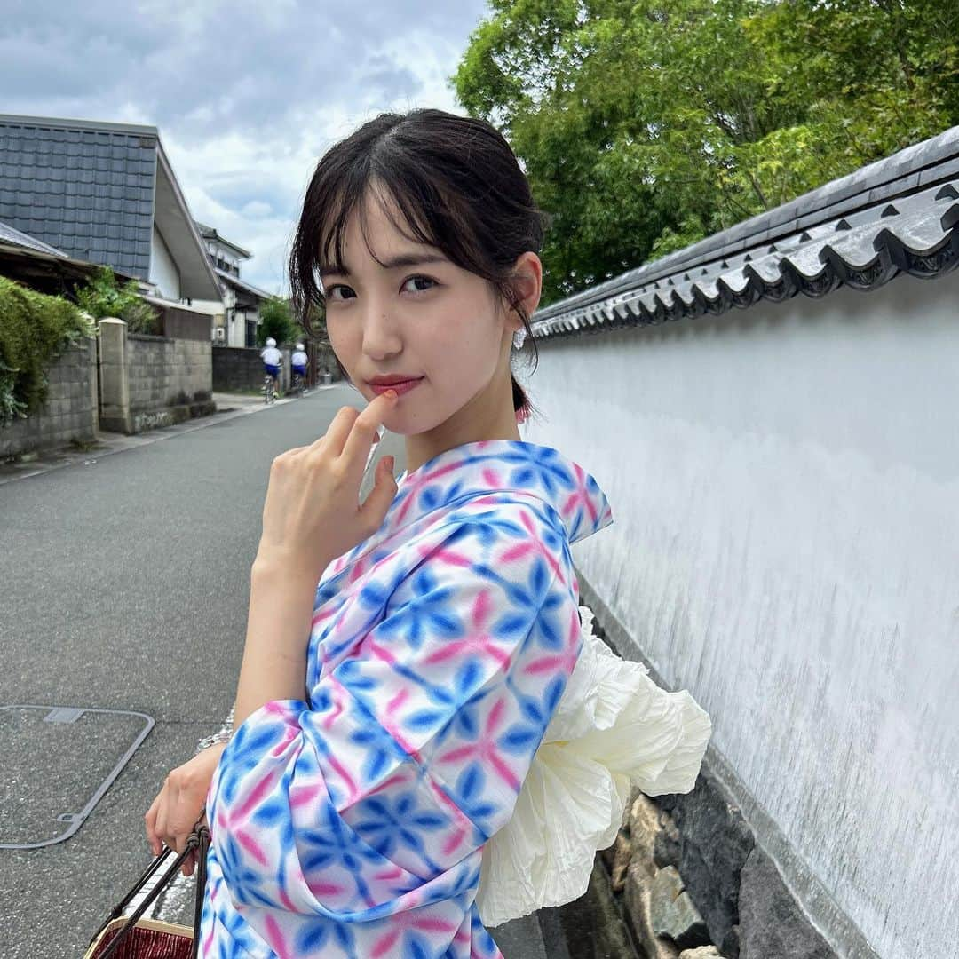 下尾みうさんのインスタグラム写真 - (下尾みうInstagram)「たおやかタオ🩵  山口県萩市でおばあちゃんと浴衣デート👘🍀Part2  #萩 #山口県 #萩市 #浴衣 #白壁 #城下町 #浴衣女子」8月23日 9時29分 - miumiu1343