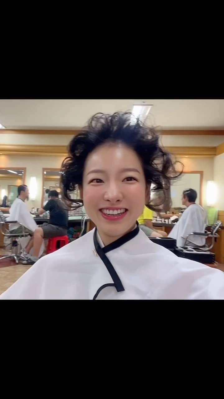 イ・シアのインスタグラム：「이게 무슨일이야!!!!!!!!!!!!!😂 이건아니지」