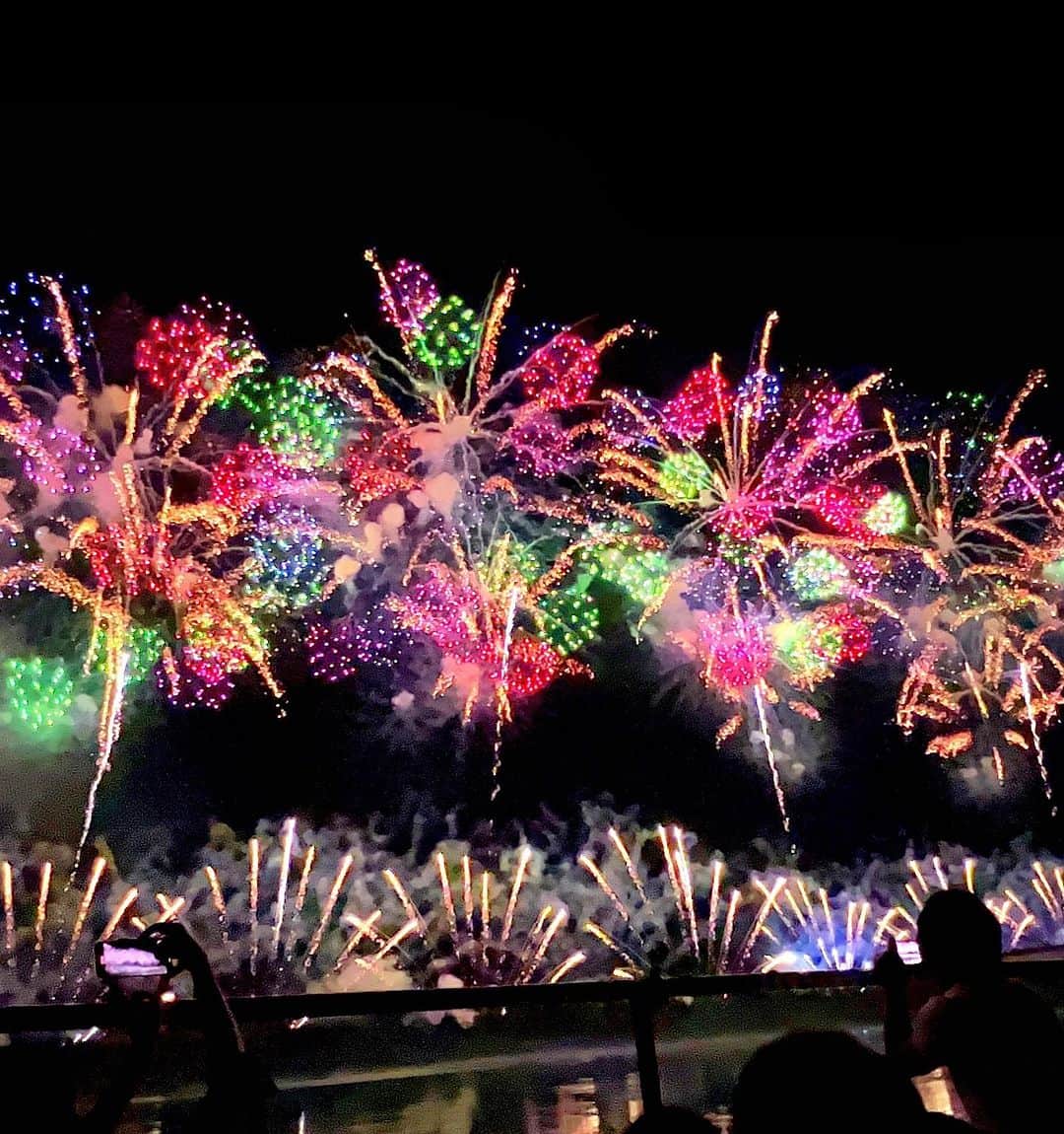 市原佑梨さんのインスタグラム写真 - (市原佑梨Instagram)「fireworks In NAGAOKA🎇🇯🇵🎇」8月23日 17時51分 - yuri_ichihara