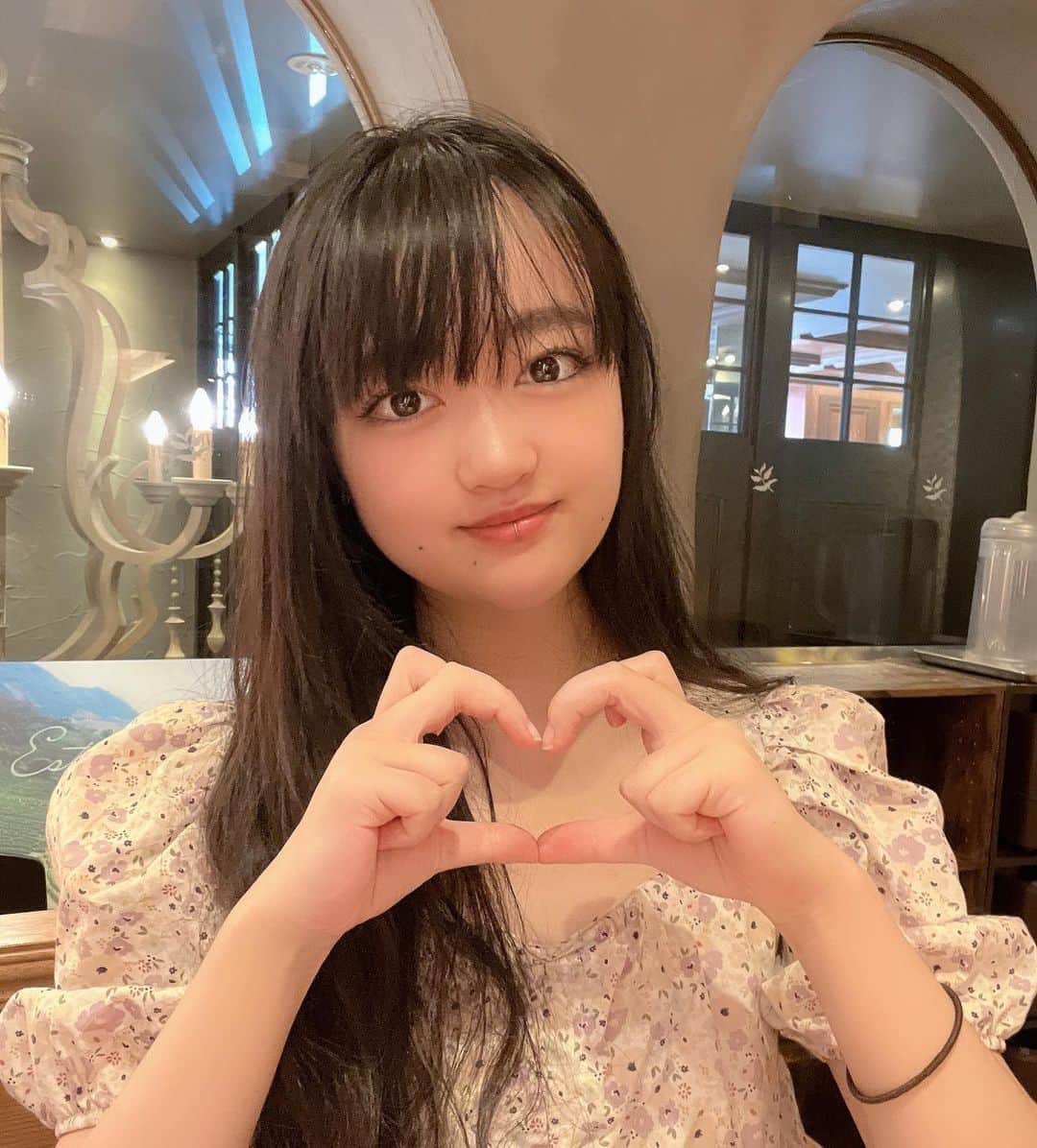 のインスタグラム：「ねこちゃんハートฅ(>ω<ฅ)ﾆｬｰ   #高梨ねね  #アイドル  #タレント  #モデル」
