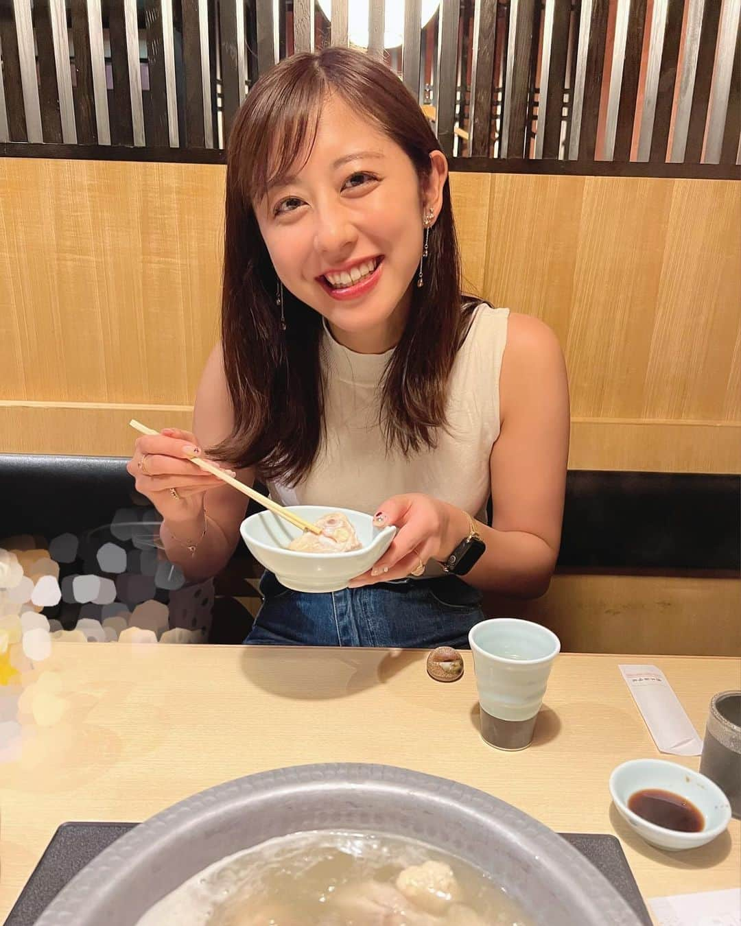 斎藤ちはるさんのインスタグラム写真 - (斎藤ちはるInstagram)「福岡で食べた明太重と 横浜中華街で食べた焼きそばと 福岡で水炊き食べるわたし📸 . 食べるのが好き…🤤 . . #わたし の #友達 も #食べる の #好きな子 が #多い から #うれしい #chihashot . . #斎藤ちはる#テレビ朝日アナウンサー#テレビ朝日#テレ朝#アナウンサー#ミラーレス#ミラーレス一眼#ミラーレス一眼カメラ#ミラーレスカメラ#明太子重#明太重#明太子#町中華#中華街#焼きそば#水炊き#観光#旅#旅行#食いしん坊」8月23日 20時00分 - chiharu_saito_ex