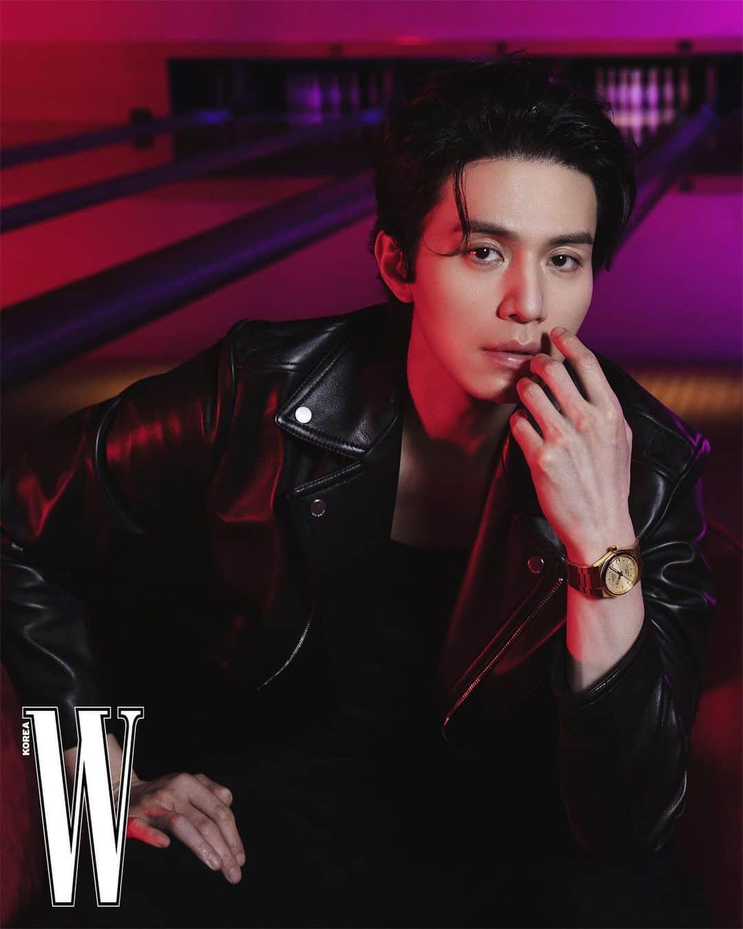 イ・ドンウクのインスタグラム：「@wkorea @tissot_official #더블유코리아 #wkorea #티쏘 #tissot #⏱️ #🎳」