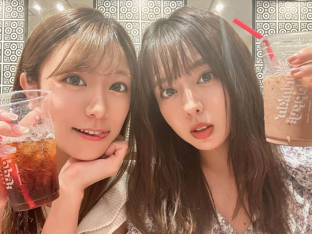 福本愛菜さんのインスタグラム写真 - (福本愛菜Instagram)「仕事の前にななとランチ🫶🏽🩷  短い時間やけどとりあえず溜まってる話を語り尽くしてきた〜😏 月1で会ってるけど話つきひんな〜  本人にも伝えましたが、山田さんはこんな可愛い顔してめっちゃ変な人です😮‍💨笑  #あいなな #ランチ #仕事 #頑張ってね #いってらっしゃい #👋」8月23日 15時18分 - aina_fukumoto