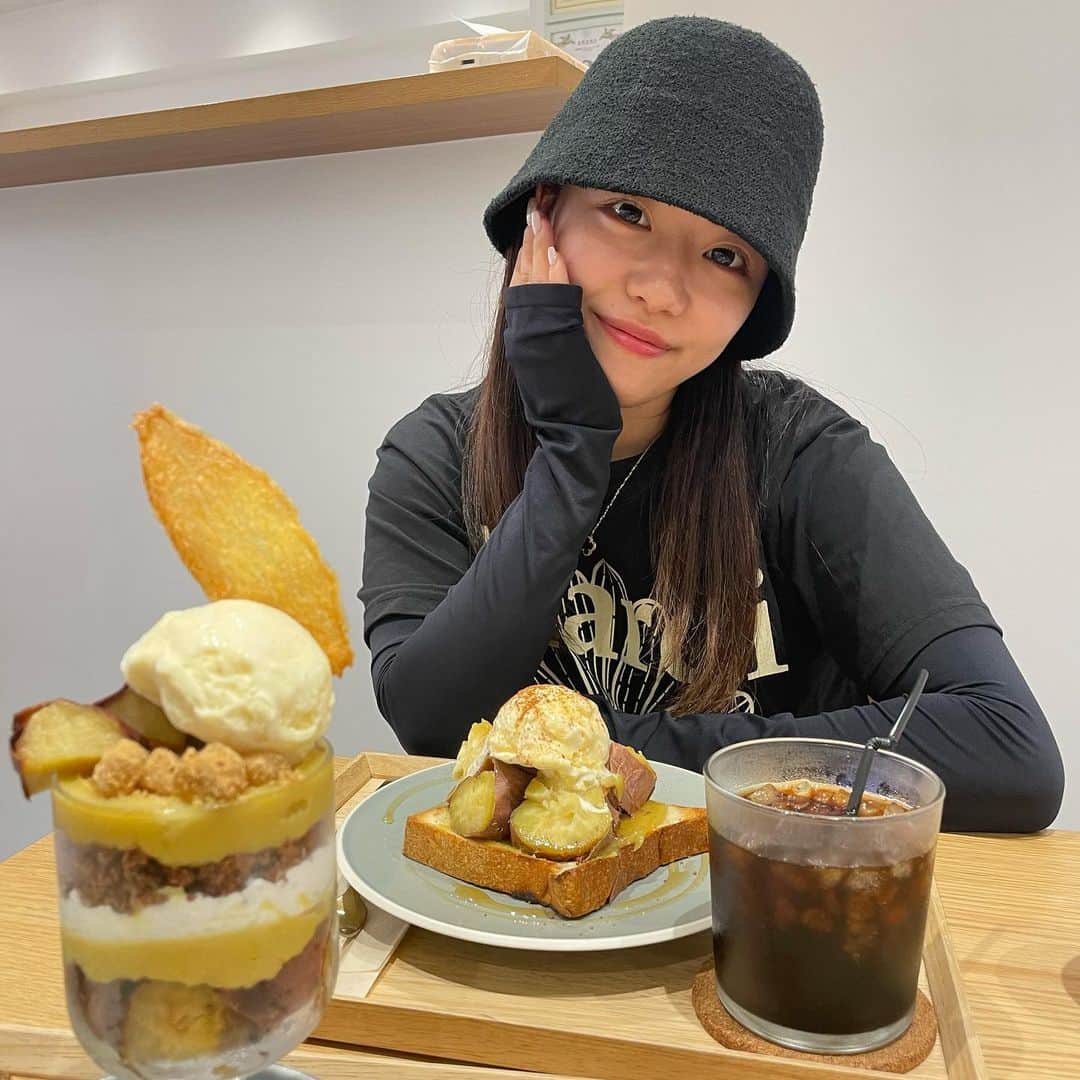 亀田姫月のインスタグラム：「🍠🍨🍞」
