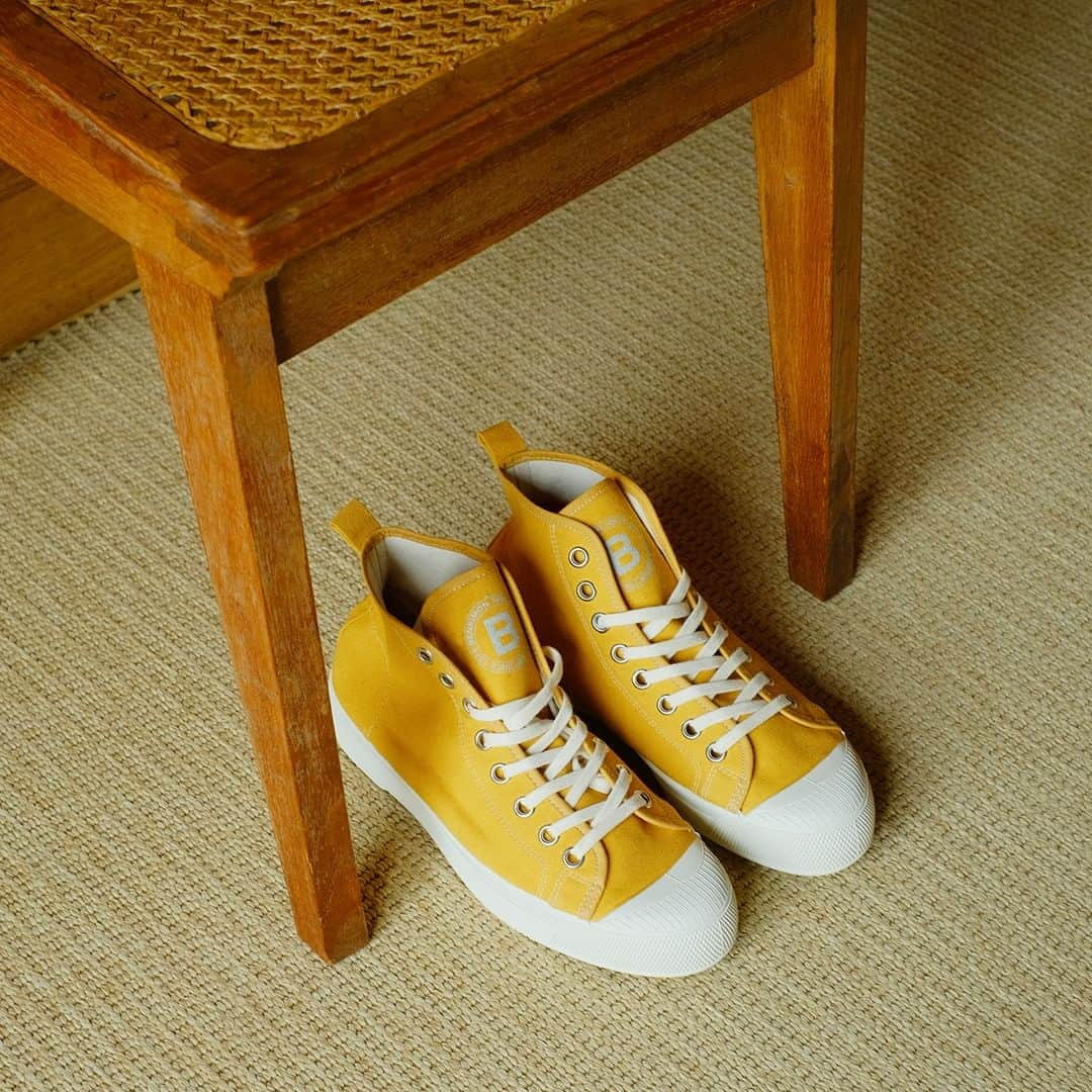 ベンシモンさんのインスタグラム写真 - (ベンシモンInstagram)「Celles qu’il vous faut !  3 bonnes raisons : La B79 est éco-responsable, très confortable, et colorée !  #Bensimon #bensimonlovers #generationBensimon #B79 #B79lovers #colors   The ones you need!  3 good reasons: The B79 is eco-responsible, very comfortable, and colorful!」8月23日 16時00分 - bensimoncollection