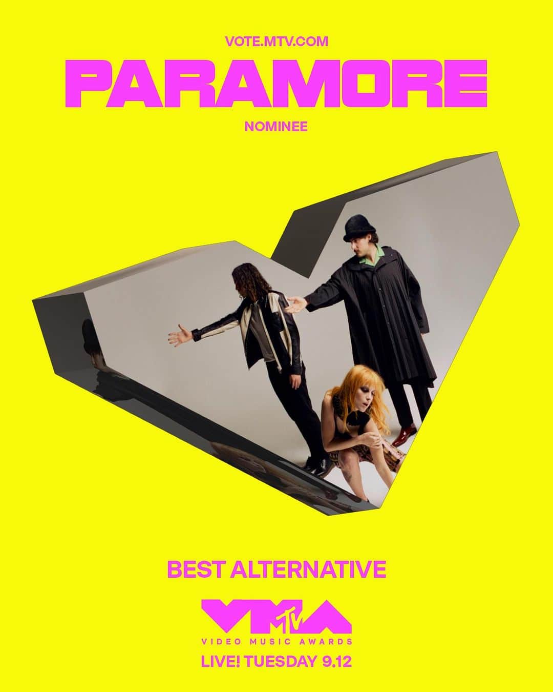 Paramoreさんのインスタグラム写真 - (ParamoreInstagram)「we see you voting, thank you for your service 🫡  📸: @zacharygray」8月24日 2時00分 - paramore