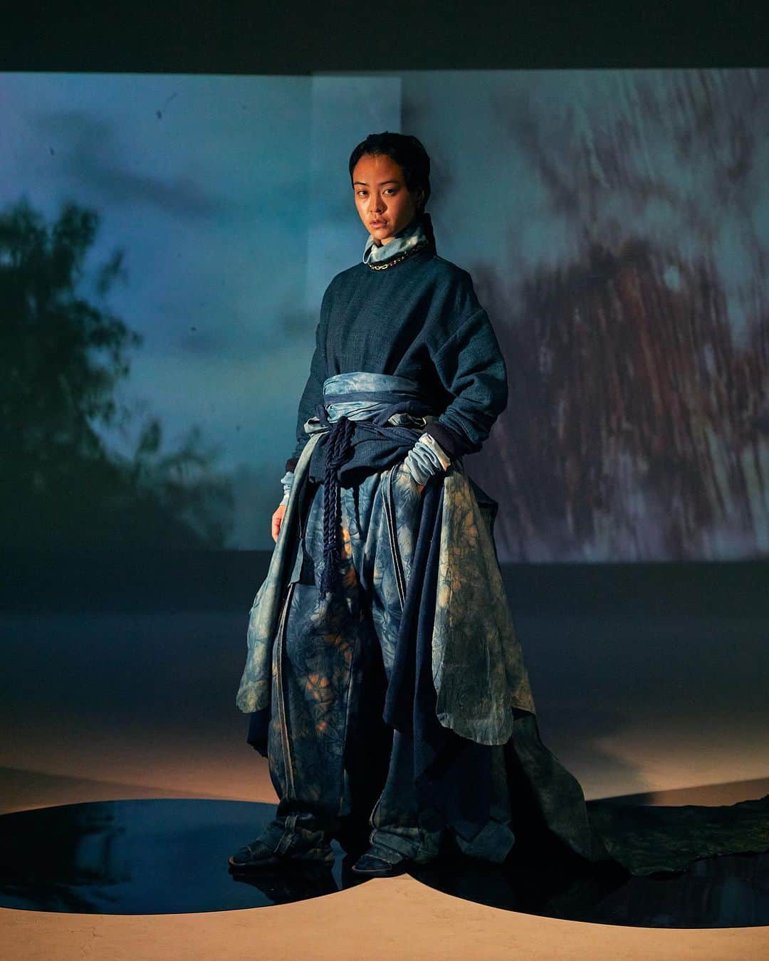 Shun Watanabeのインスタグラム：「@philiphuangnyc AW23 Eclipse  Photographer @binn.buameanchol  Creative Director @chomchomw  Styling @shun_watanabe  Hair and Make up @ryunoshin_tomoyose  Casting @emmaflorencethompson  Models @primpatnasiri @ggunpnk @jeepwasupon  Jewelry by @patcharavipa」