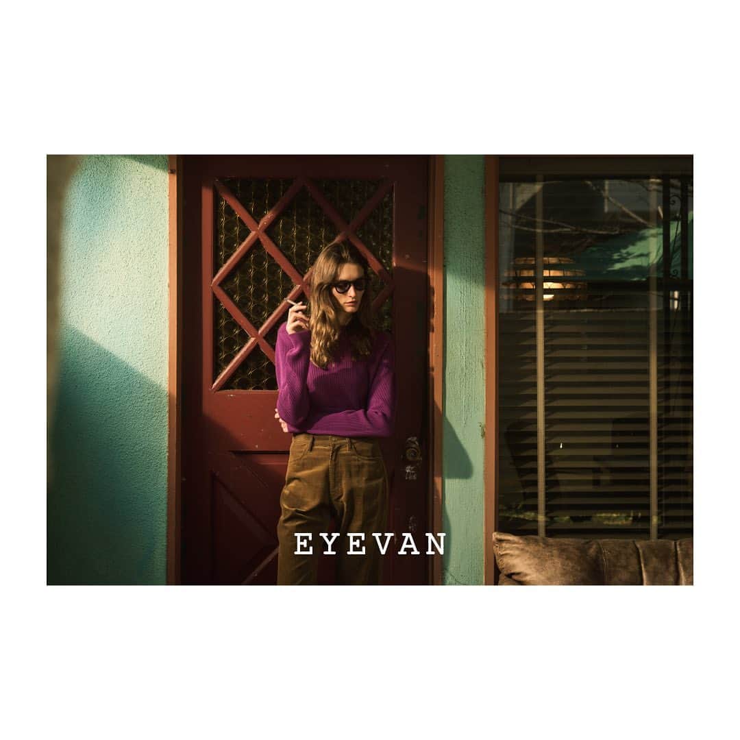 アイヴァン 7285のインスタグラム：「. #EYEVAN . 2023AW Campaign image Model:Conner-SUN  #est1972  #dennishoppers60sphotography  #classicbornanew #japaneseeyewear #handmadeinjapan」
