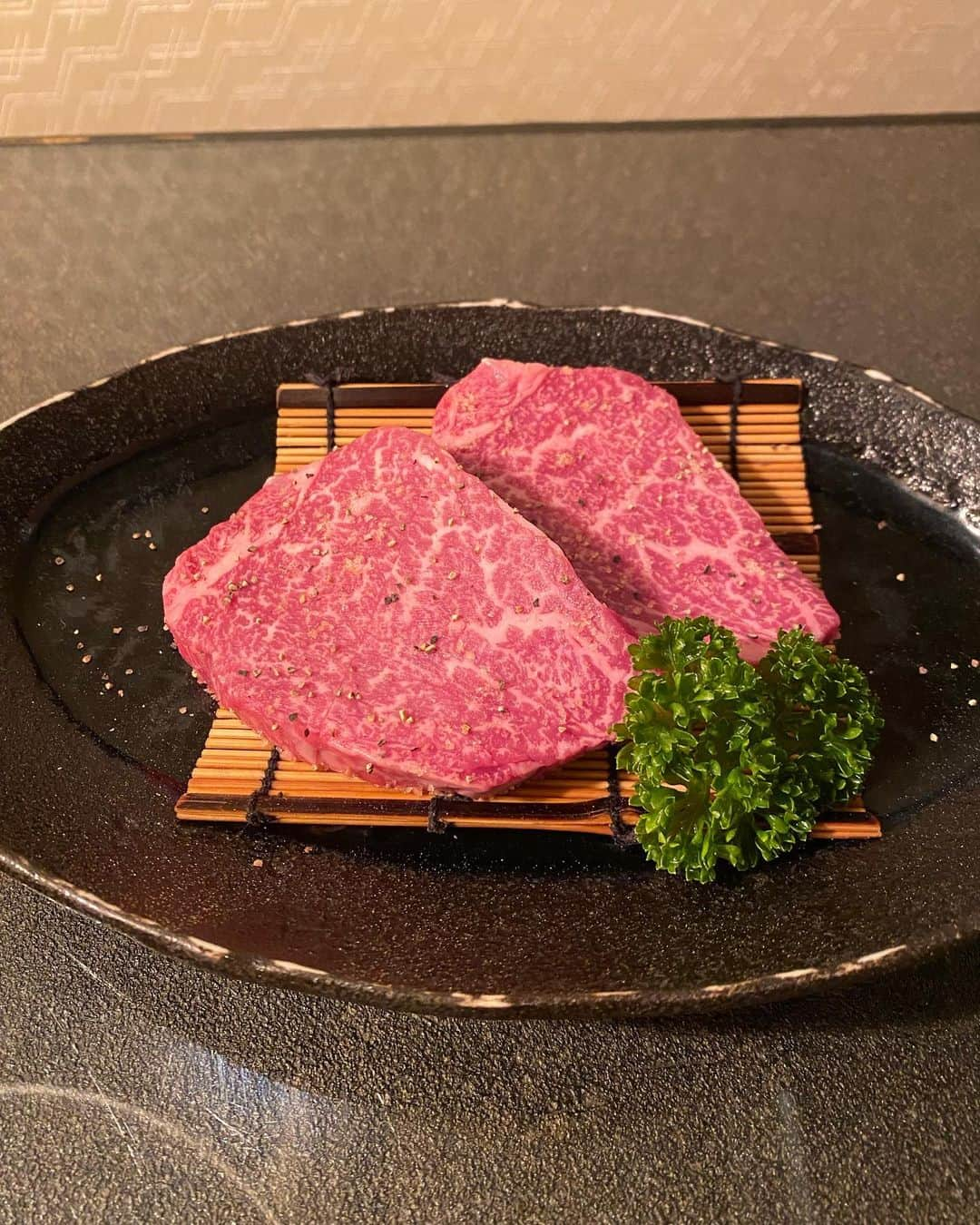 藤森マリナさんのインスタグラム写真 - (藤森マリナInstagram)「焼肉みやした🥢  ㅤㅤ ヘレがとてつもなく柔らかくて 美味しかったのでメモ📝 📍東心斎橋 #焼肉みやした #心斎橋グルメ   ㅤㅤ7〜10枚目は最近美味しかったものたち❤️」8月23日 18時26分 - maaarina0806