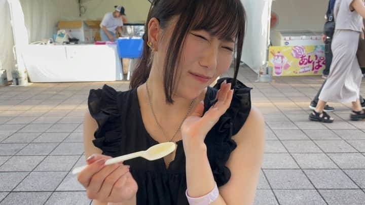 七海ティナのインスタグラム：「あいぱく アイスとかき氷10個食べて 回転寿し行って 帰宅してコンビニアイス8個食べて 〆にマック食べました。  明日のわたし、スクワットがんばれ！ と願いながら。  楽しかったー🥺  #あいぱく#アイス万博#大食い#筋トレ#アイス#かきごおりすと#かきごーらー」