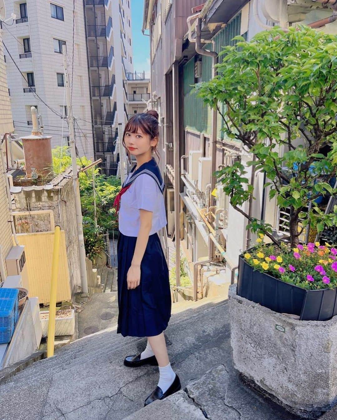 鹿目凛さんのインスタグラム写真 - (鹿目凛Instagram)「楽しい夏をお裾分け🌻  夏っぽいことした〜？  #でんぱ組inc #鹿目凛 #ぺろりん #アイドル #制服 ＃セーラー服 #静岡 #熱海 #初島 #川 #海 #夏」8月23日 19時11分 - kaname_rin