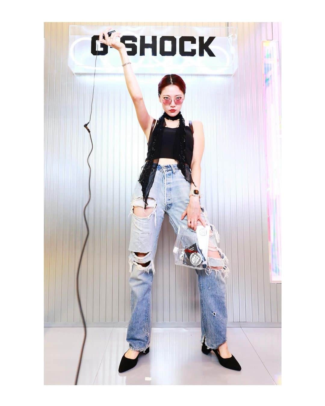 蘭舞ゆうのインスタグラム：「⛵️⌚️🌊 このG-SHOCKの時計可愛かったなー。 自分でボタン押して撮影するなんてお初だったからかなり迷子だったΣ੧(❛□❛✿)  #なんだか気分が夏目残夏さん」