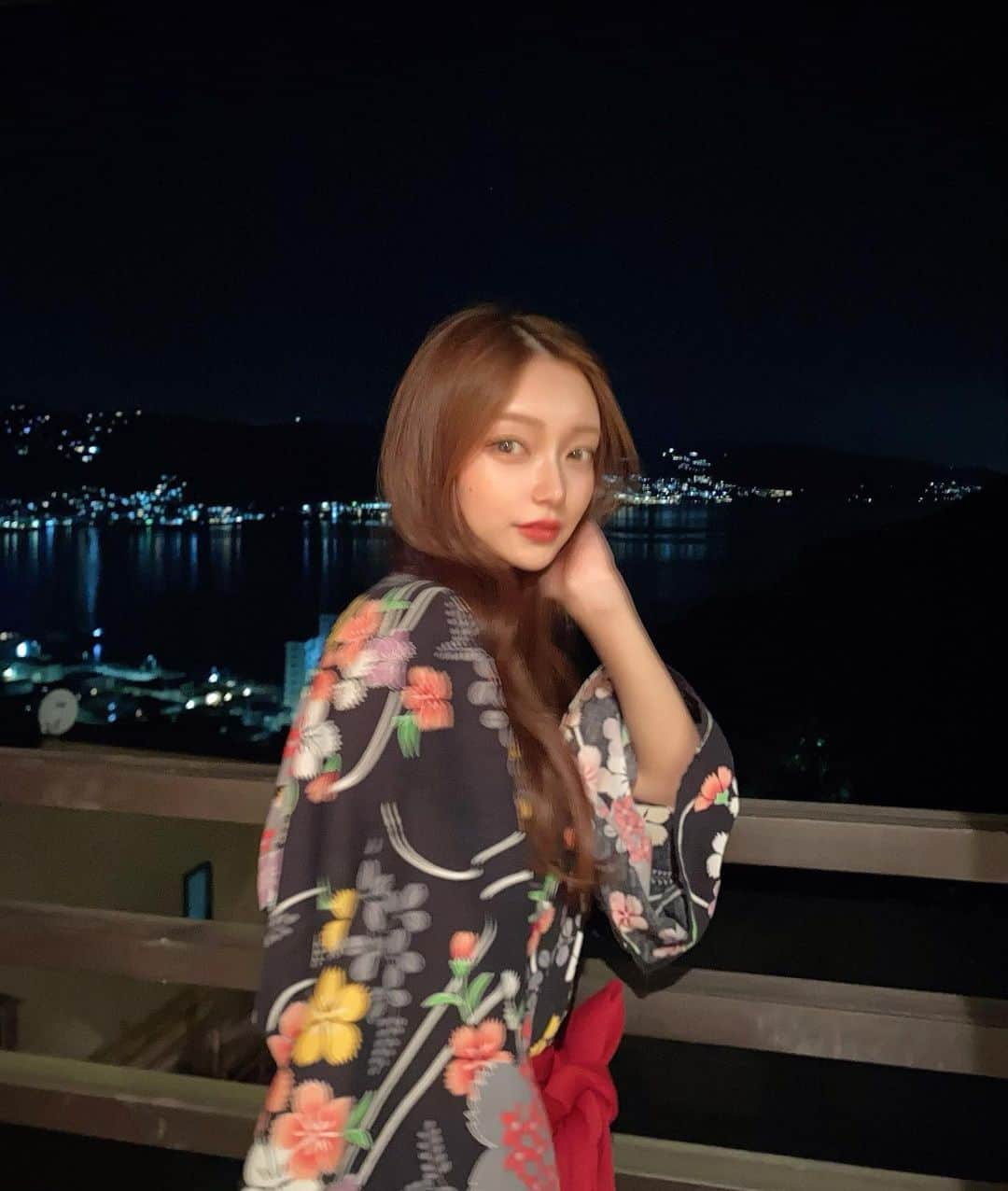 Saeさんのインスタグラム写真 - (SaeInstagram)「👘🎆🌌 相変わらず写真ブレブレマン  #熱海 #熱海旅行 #熱海観光 #熱海温泉」8月23日 20時45分 - buuchan717