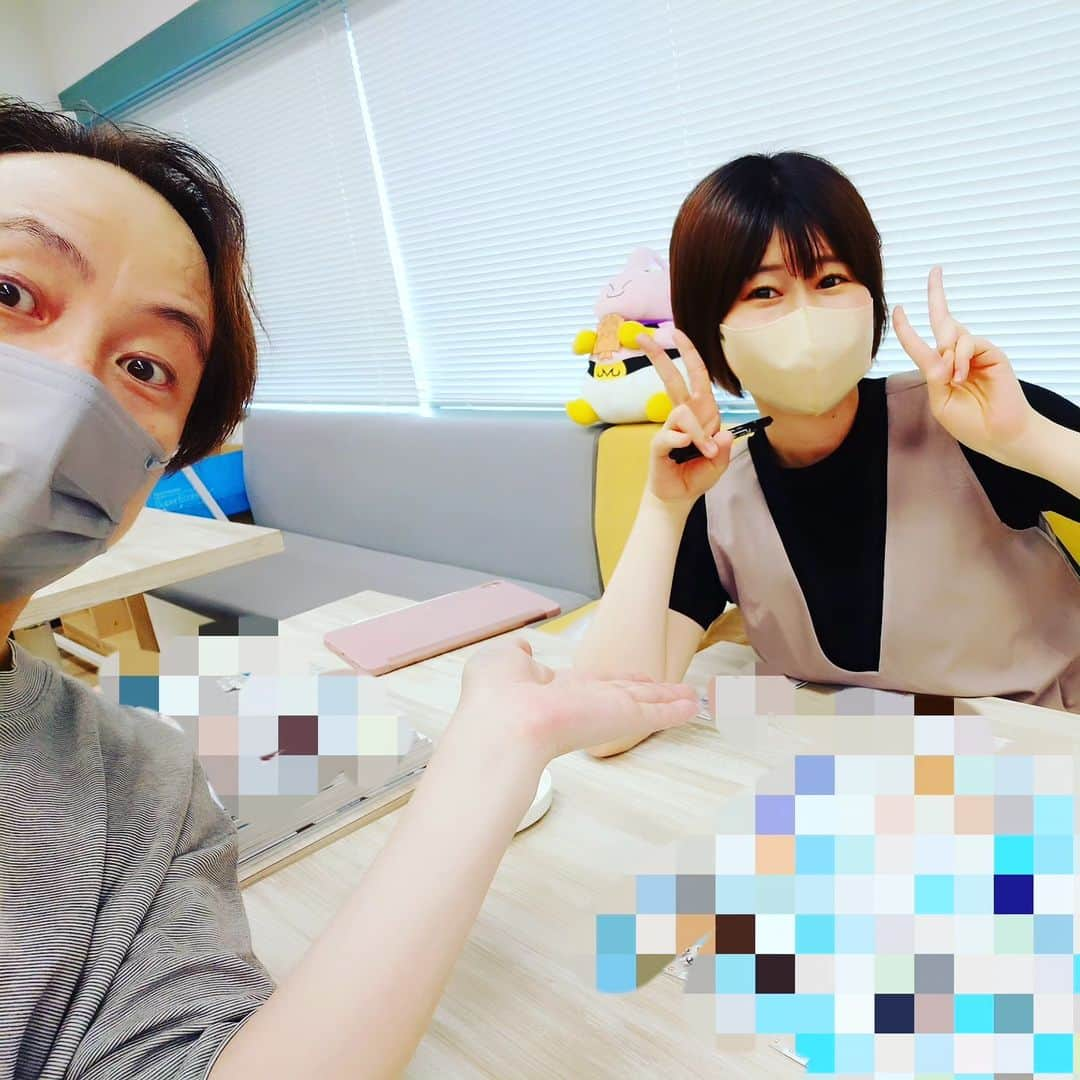 置鮎龍太郎のインスタグラム：「昨日、事務所で #大空直美 ちゃんと会ったよ♪  幸せいっぱい、おめでとう＼(^o^)／  #レベル1魔王とワンルーム勇者  #lv1room  に最近の放送で合流！ご一緒してます。 見てね♪」