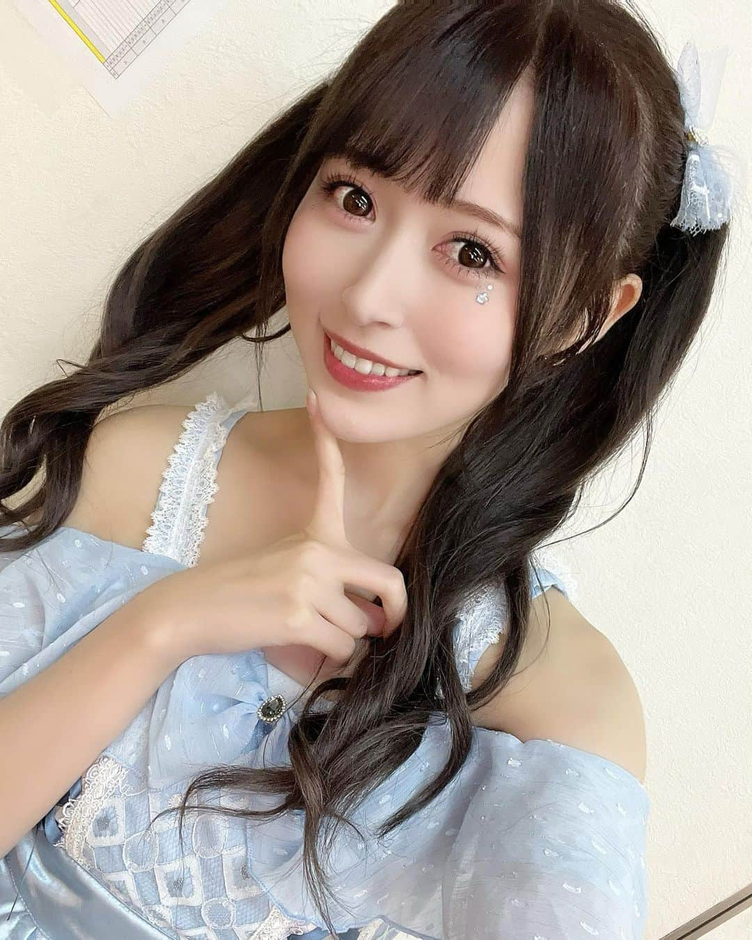 冨吉明日香さんのインスタグラム写真 - (冨吉明日香Instagram)「福岡ありがとうございました🤍  みなさまのお声のおかげで 開催することができました☺︎ ほんとうにありがとう〜〜 久しぶりの顔にも会えて大満足ッッ こうやってまた会おうねえ」8月23日 21時04分 - asuka__t920