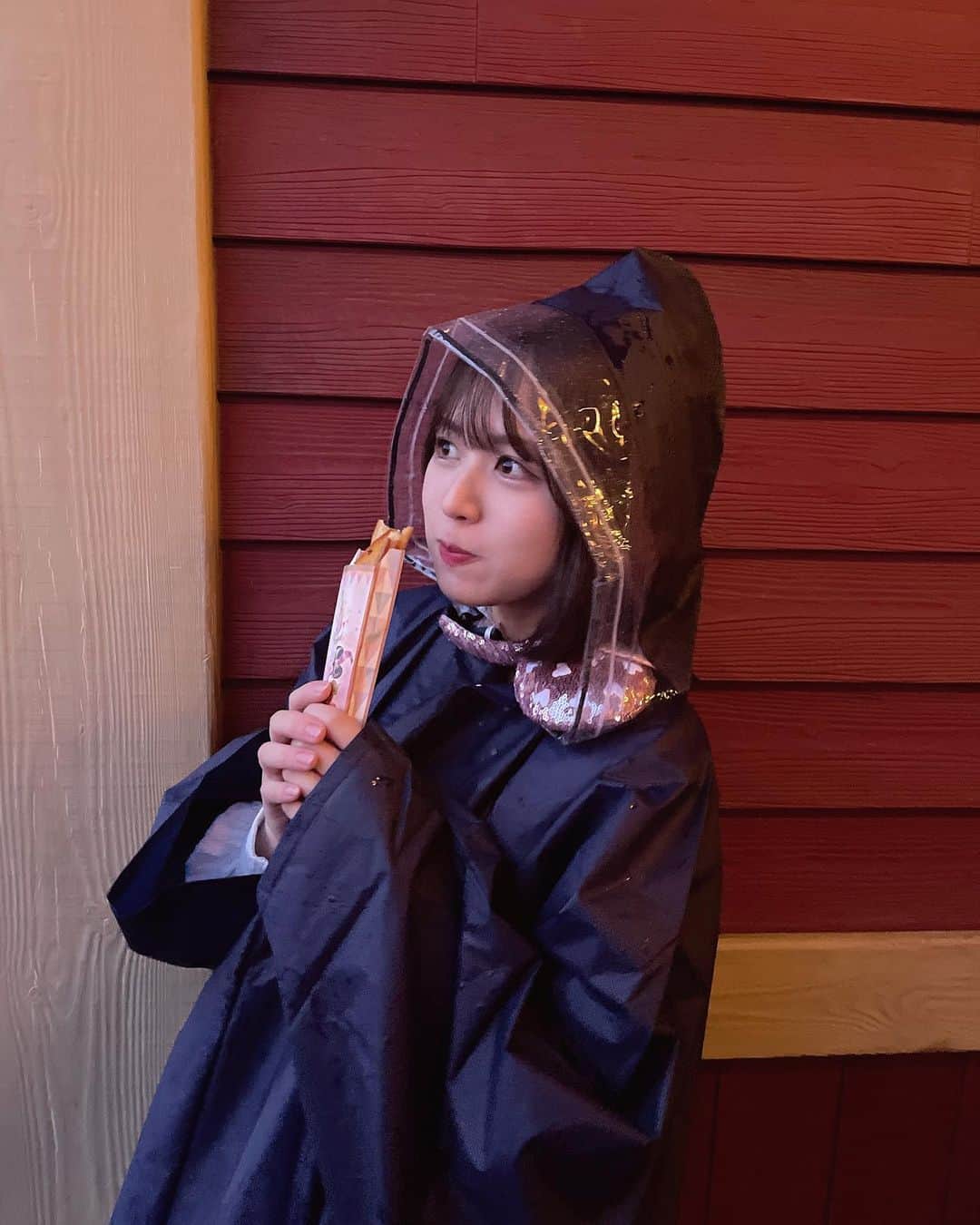 福士奈央のインスタグラム：「ㅤㅤㅤㅤㅤㅤㅤㅤㅤㅤㅤㅤㅤ 🐭🌋☔️💧」