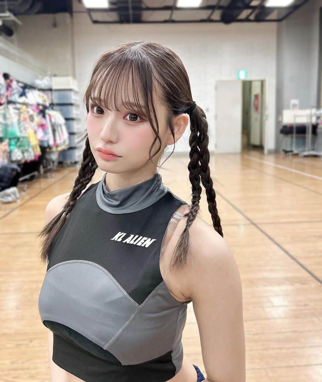 のインスタグラム：「戦闘力530000のぷぅちゃん ⛓️  #NMB48 #ootd #アイドル #ツインテール #y2k #셀카 #팔로우 #데일리룩 #메이크업」