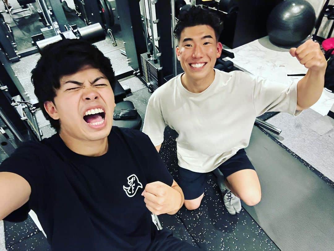 マサイのインスタグラム：「きんとれおわり。ちからつきた。 きょうはあしまわり。  おわり」