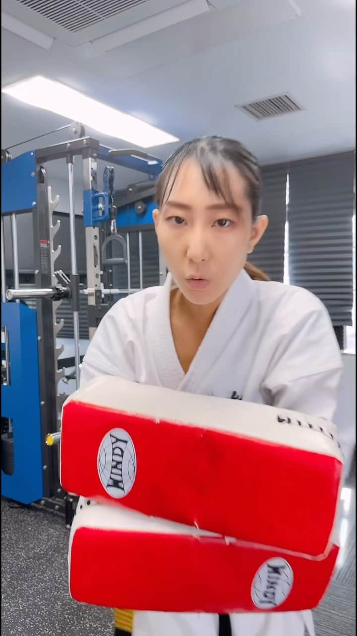 浜井美香のインスタグラム：「#kyokushin #karate #martialarts #kick #kumite #warrior #karatekid #Киокушин  #каратэ #空手 #تمرين  #japan」