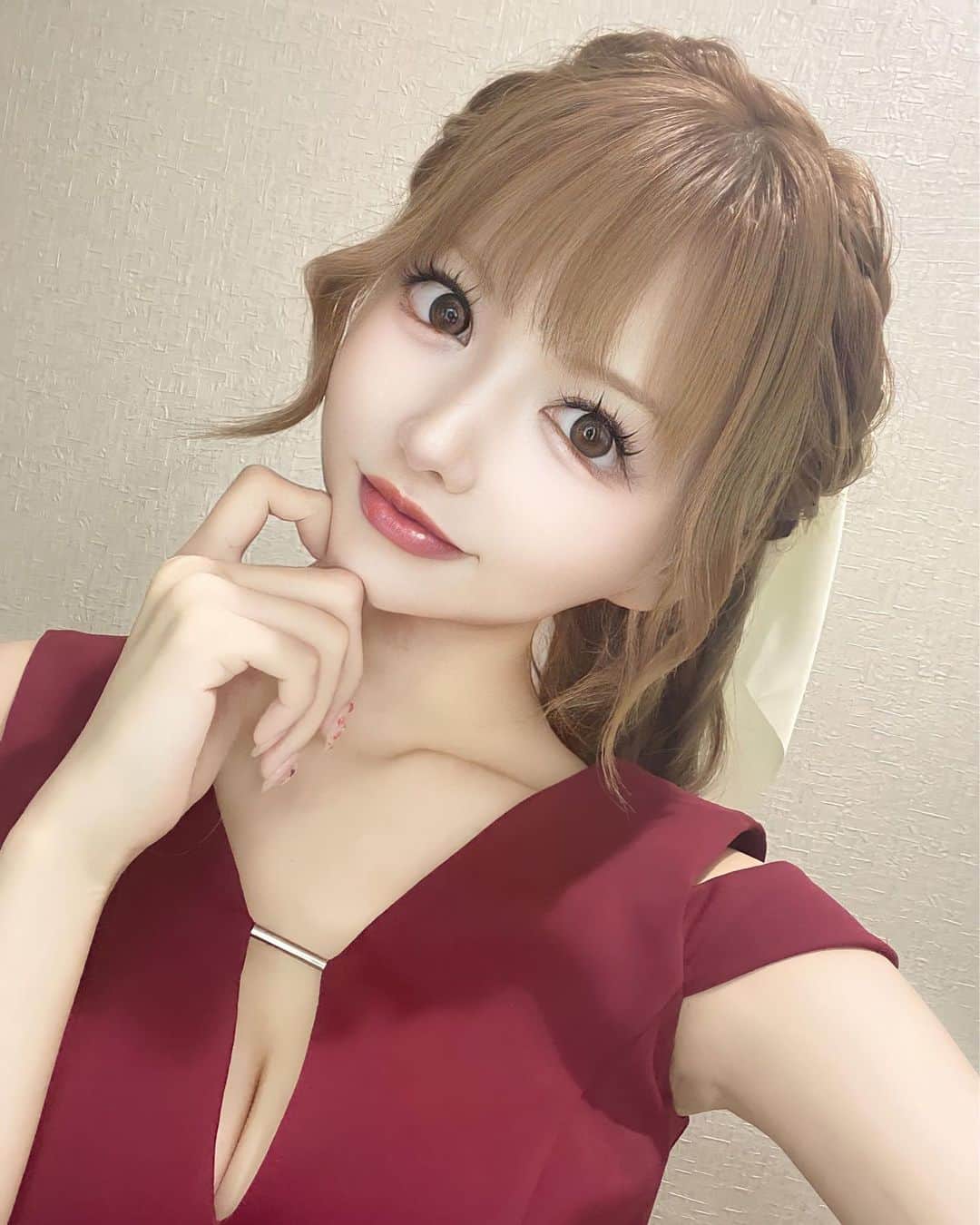 のインスタグラム：「⁡ 今日は札幌で今年1番の暑さらしい🤔(たぶん) ⁡ ⁡ ⁡ ⁡ ⁡ ⁡ ⁡ ⁡ ⁡ ⁡ ⁡ ⁡ ⁡ ⁡ ⁡ ⁡ #バルセロナグループ #Fillia #フィリア #札幌 #すすきの #ススキノ #キャバクラ #キャバ嬢 #キャバクラ嬢 #ニュークラブ #ニュークラ #ニュークラ嬢 #キャバ #ラウンジ #ガールズバー #すすきのキャバクラ #すすきのキャバ嬢 #すすきのグルメ #札幌旅行 #北海道旅行 #美人 #美女 #可愛い #可愛い女の子 #銀座 #六本木 #北新地 #錦 #中州 #いいね返し」