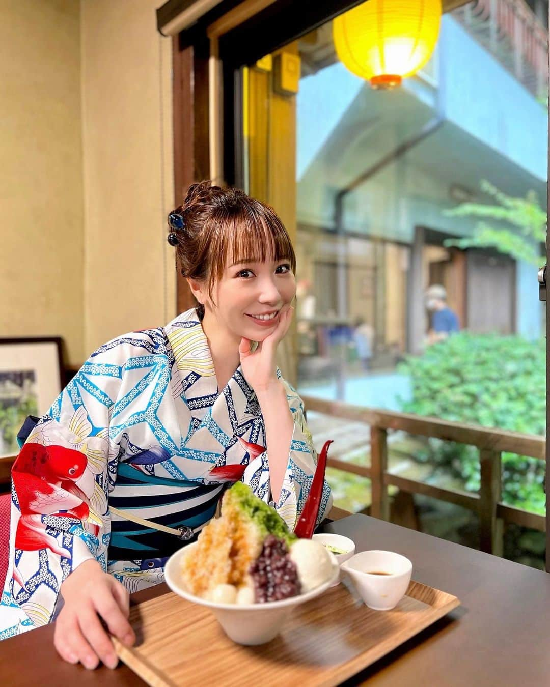 島川未有さんのインスタグラム写真 - (島川未有Instagram)「和田の屋さんにかき氷🍧を食べにいきました。 雰囲気も好き😍 冷たいの得意ではないのであまりかき氷とか食べてこなかったタイプなんですが、はまりそうです。 かき氷巡りしようかしら😎  #徳島カフェ#徳島グルメ#徳島ランチ#和田乃屋#和田の屋#夏の思い出#かき氷#徳島スイーツ#tokushima#japan#ootd#浴衣#撫松庵#浴衣コーデ#浴衣女子」8月23日 23時08分 - miyu_shimakawa