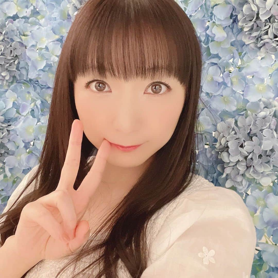 堀江由衣さんのインスタグラム写真 - (堀江由衣Instagram)「.  夏休み記念その35♪  カレンダー撮影の時の写真です！  運動不足過ぎるので、何かしなくては！」8月23日 23時24分 - yuihorie_official