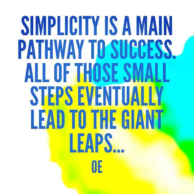 オマー・エップスのインスタグラム：「Always appreciate the process! You won’t remain where you currently stand, nor will you forever stay at your destination. Life in of itself is constantly in flux, therefore it’s the journeys taken within every series of moments which offer the greatest rewards. Don’t just show up when the spotlight shines bright, have the mental fortitude to do what needs to be done when no one is watching! 👁️👁️ #WarriorTalk🗣️🗣️ #TheLightBearers💥✨💥 #NubiaTheReckoning🔥🔥」